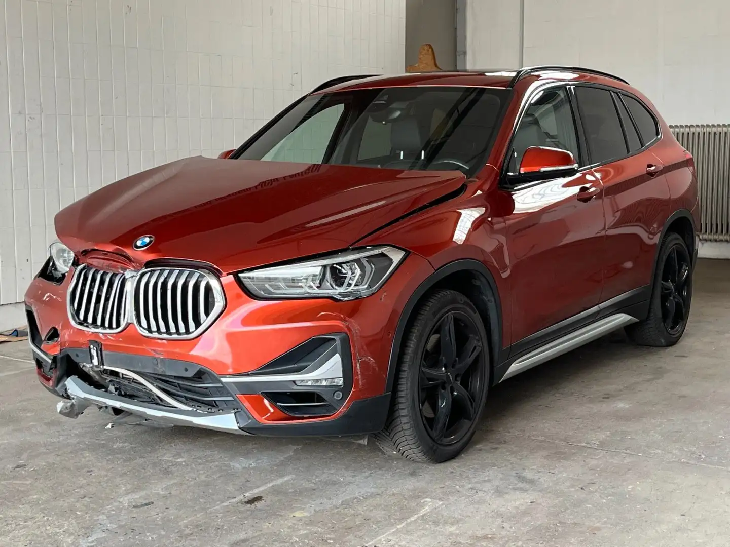 BMW X1 xDrive 20 i xLine*LCI*HiFI*Shadow*LED*UNFALL* Arancione - 1