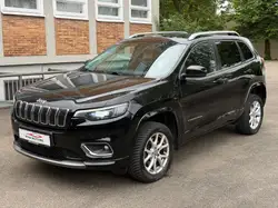 Jeep Cherokee Overland 4WD