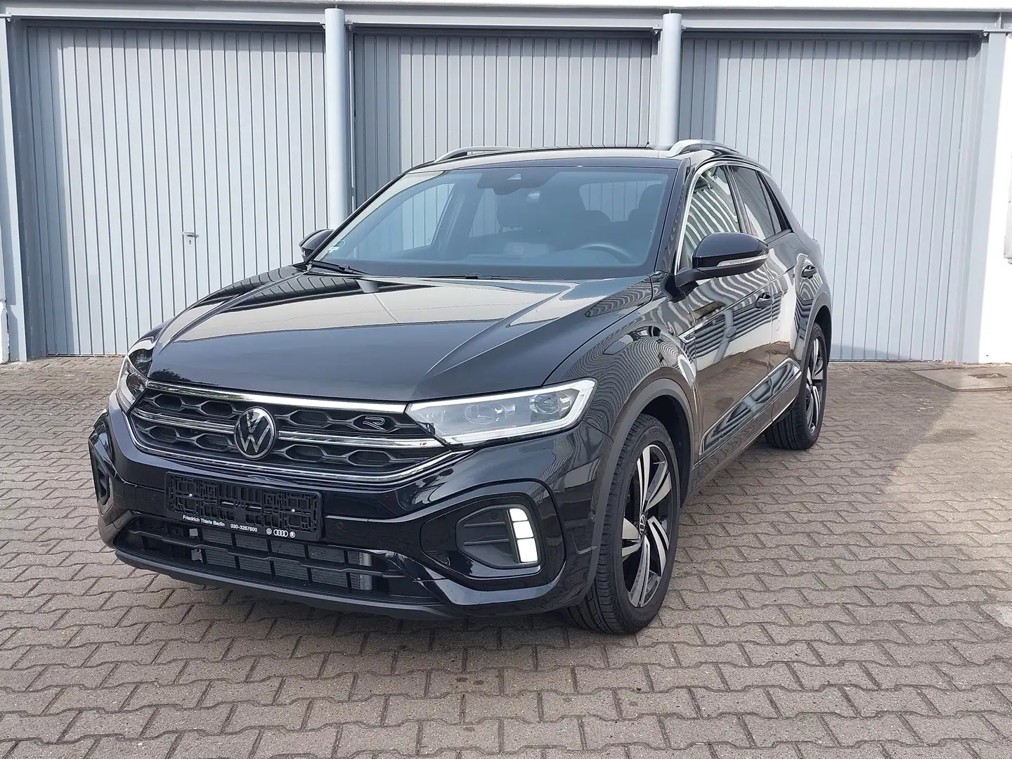 Volkswagen T-Roc 1.5 TSI OPF R-Line 7-Gang DSG/ Anhängekupplung Noir - 2