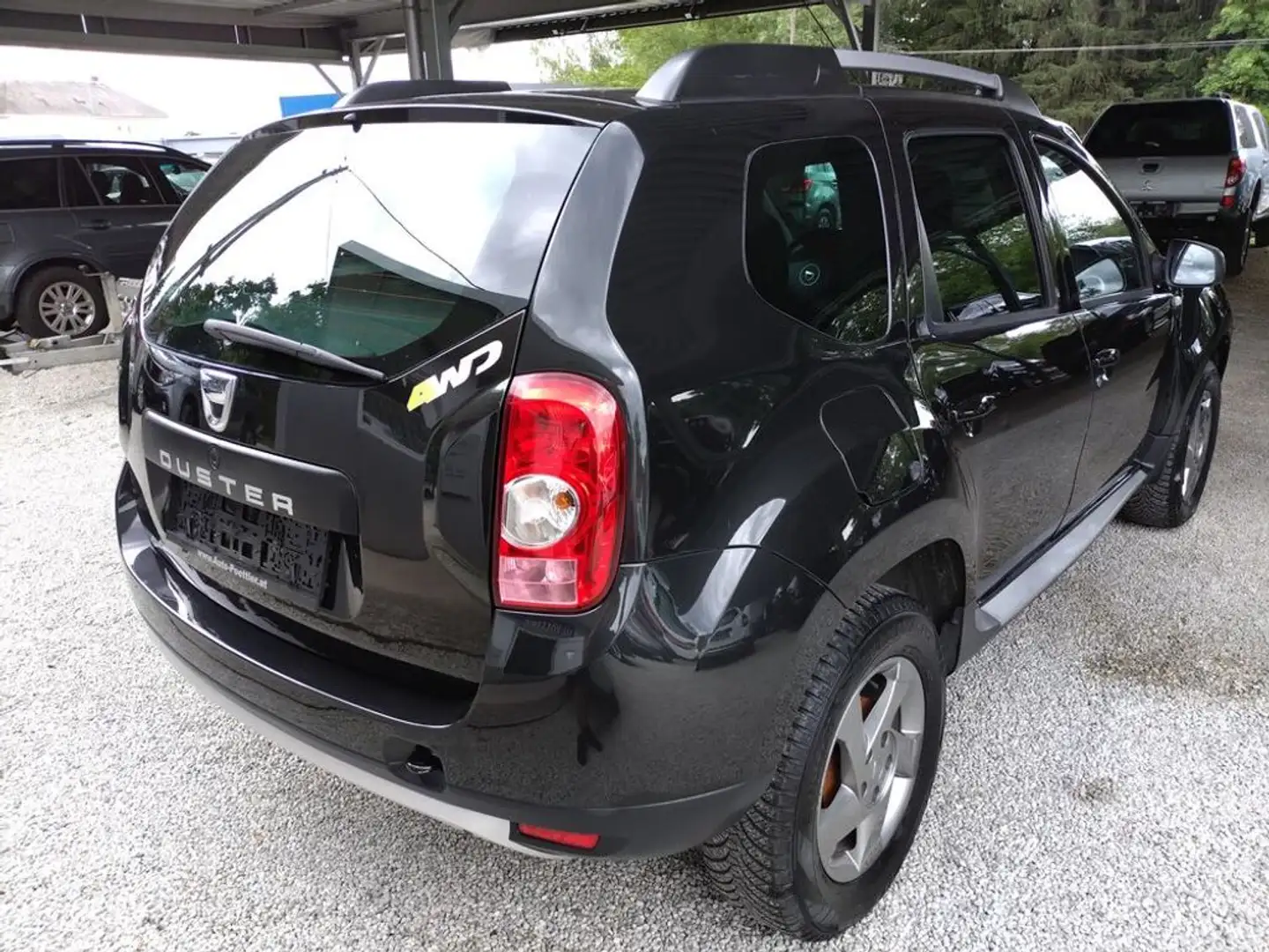 Dacia Duster Spirit 4x4 1.5dCi inkl. Serviceheft! 1.Bes. Schwarz - 2