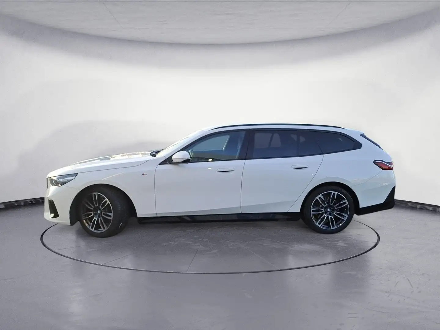BMW 520 d xDrive Touring M Sportpaket PDC Kurvenlicht Weiß - 2