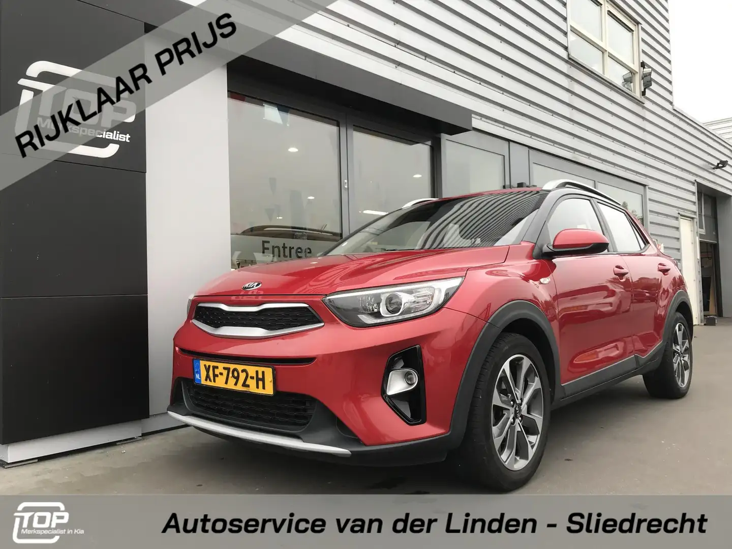 Kia Stonic 1.0 ComfortPlusLine Trekh 120PK 7 JR GARANTIE Rood - 1