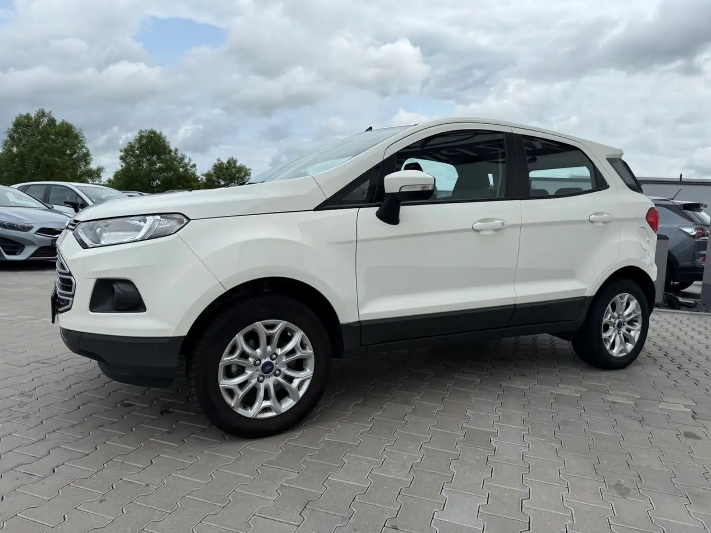 Ford EcoSport Trend Wit - 2