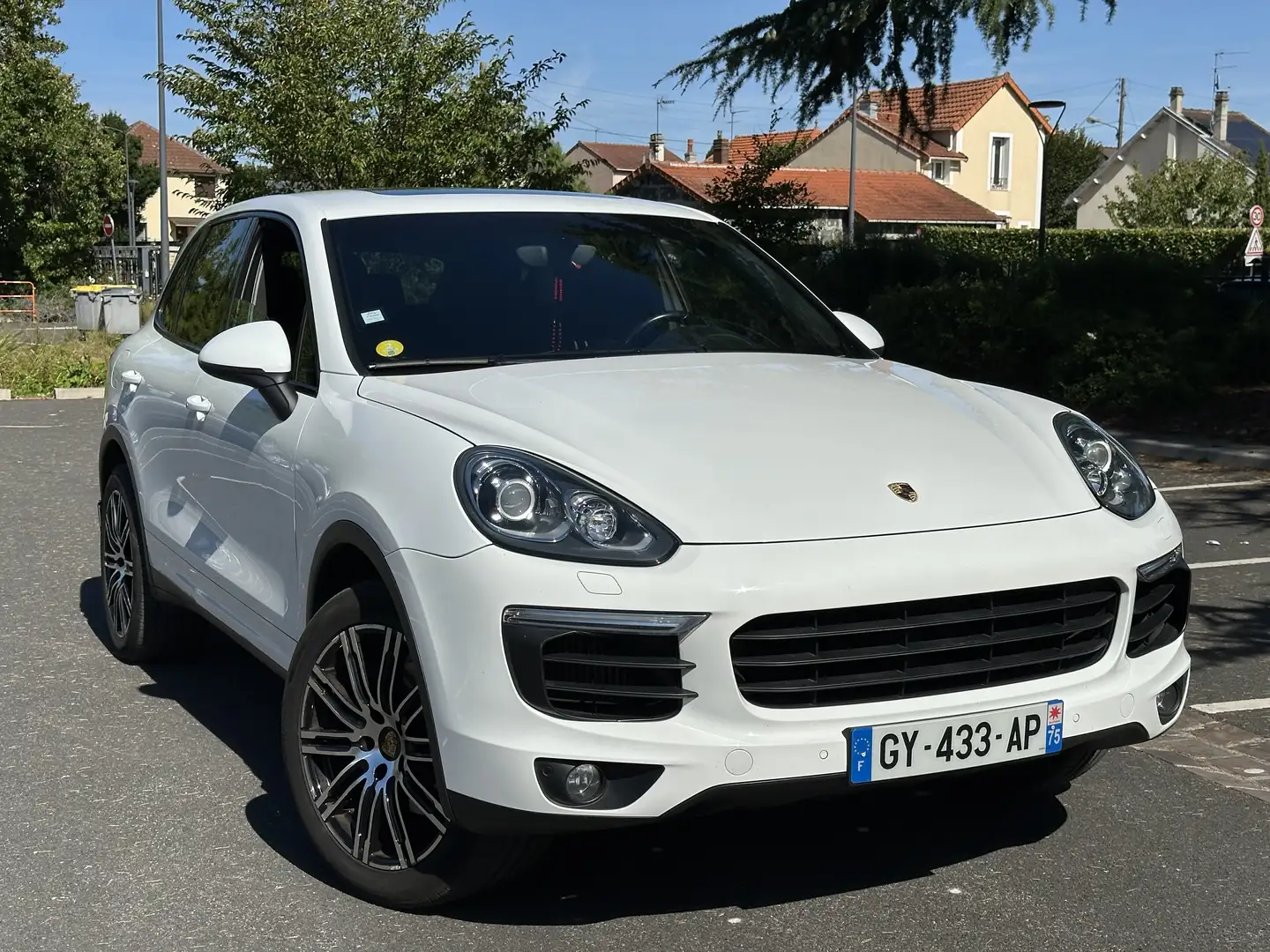 Porsche Cayenne 3.0D V6 262 ch Platinium Edition Tiptronic A - 1