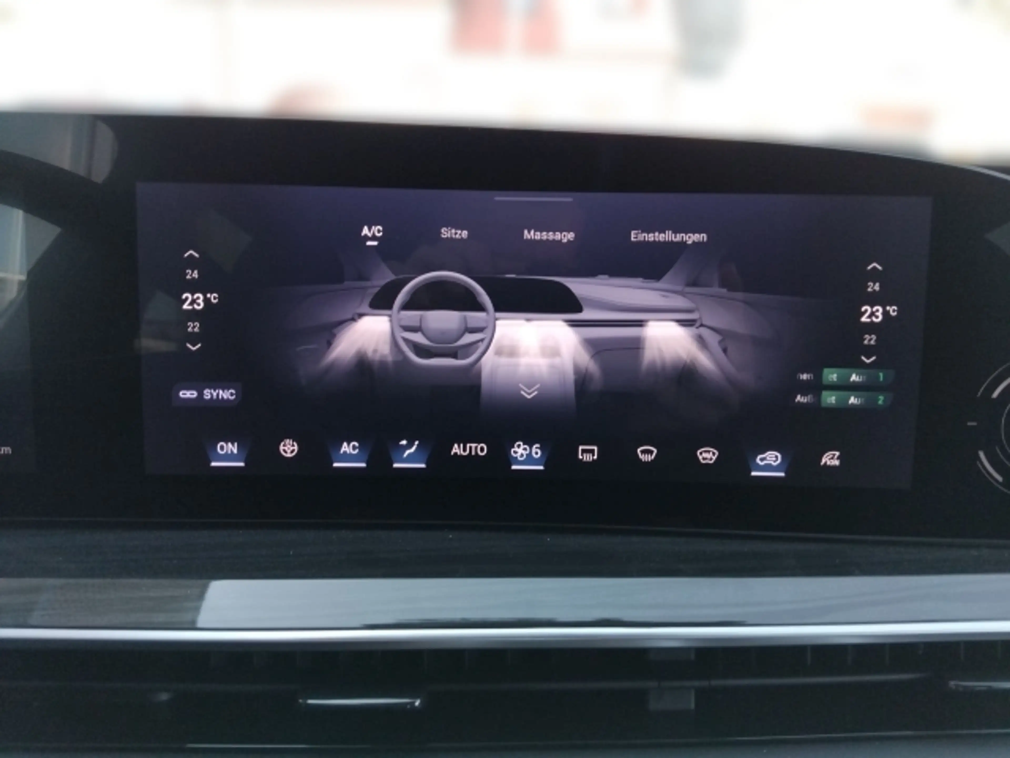 Omoda 9 Omoda 9 Plug-In Hybrid mit SHS und Allrad — photo 15