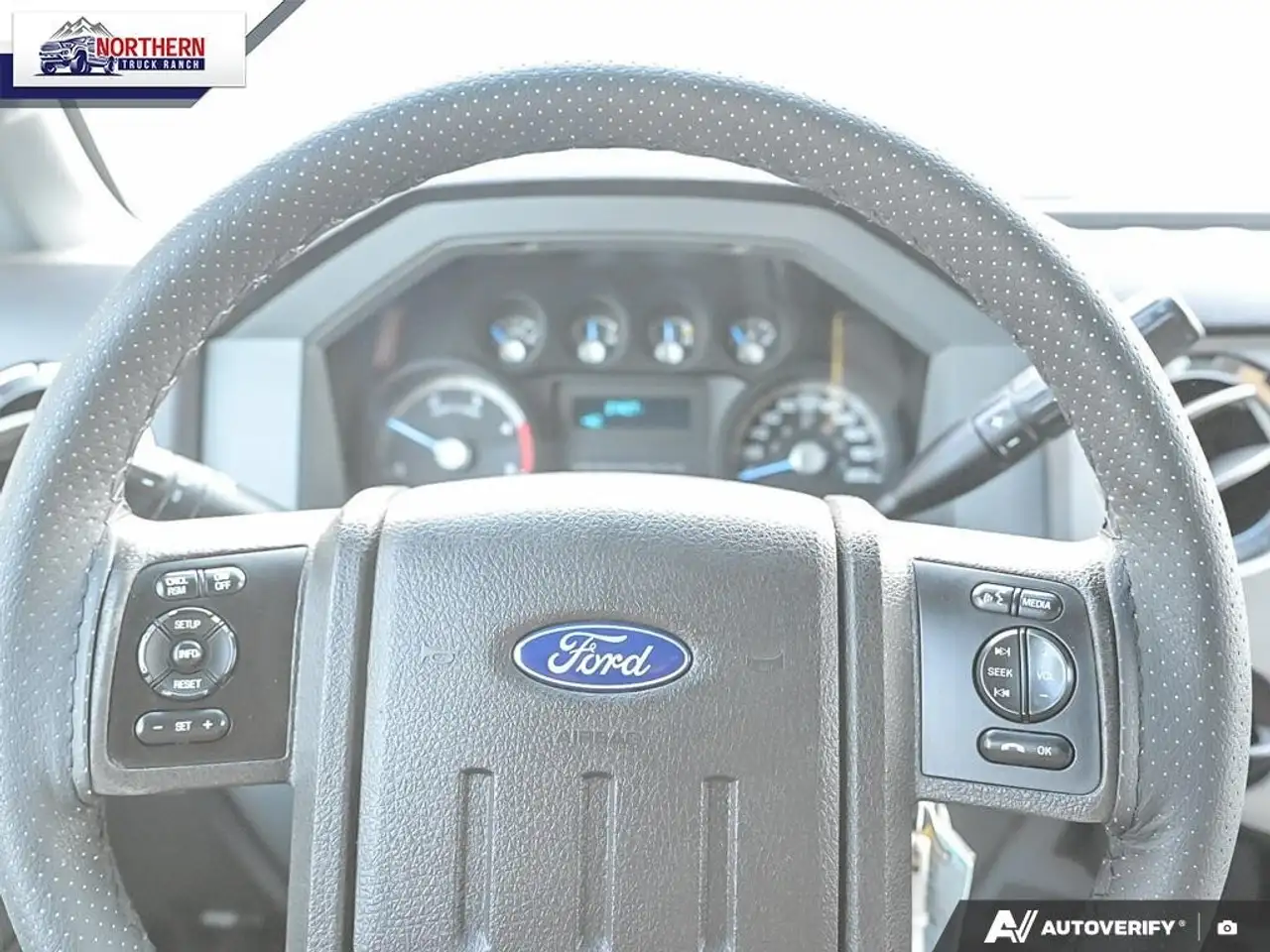 Ford F-450 Super Duty снимка Ford F-450 Super Duty