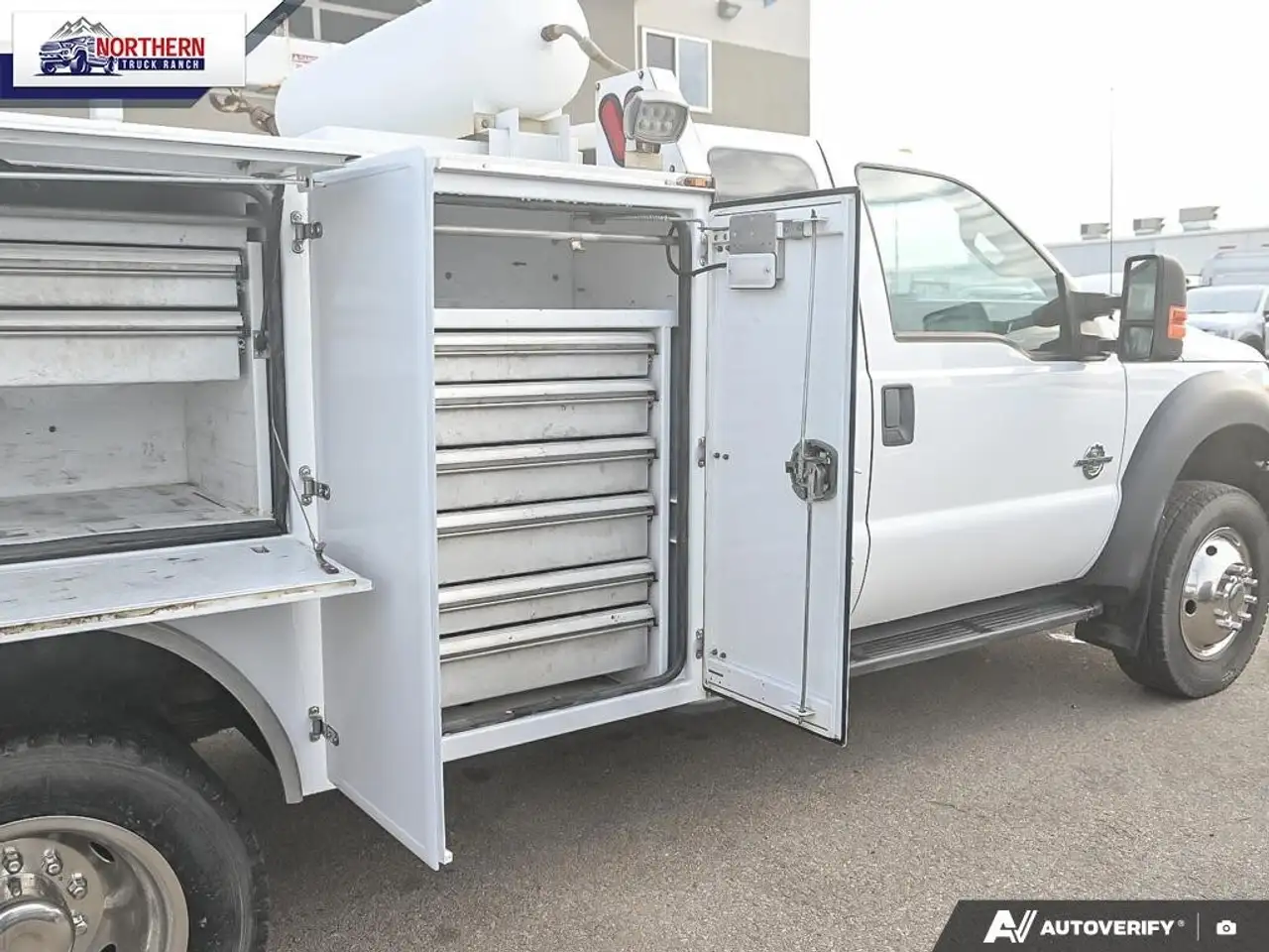Ford F-450 Super Duty снимка Ford F-450 Super Duty