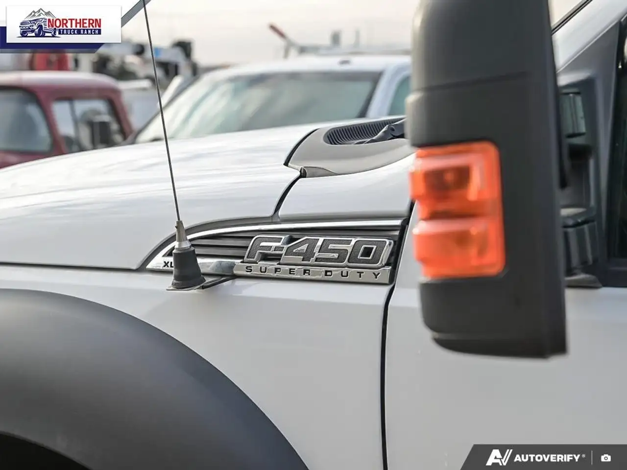 Ford F-450 Super Duty снимка Ford F-450 Super Duty