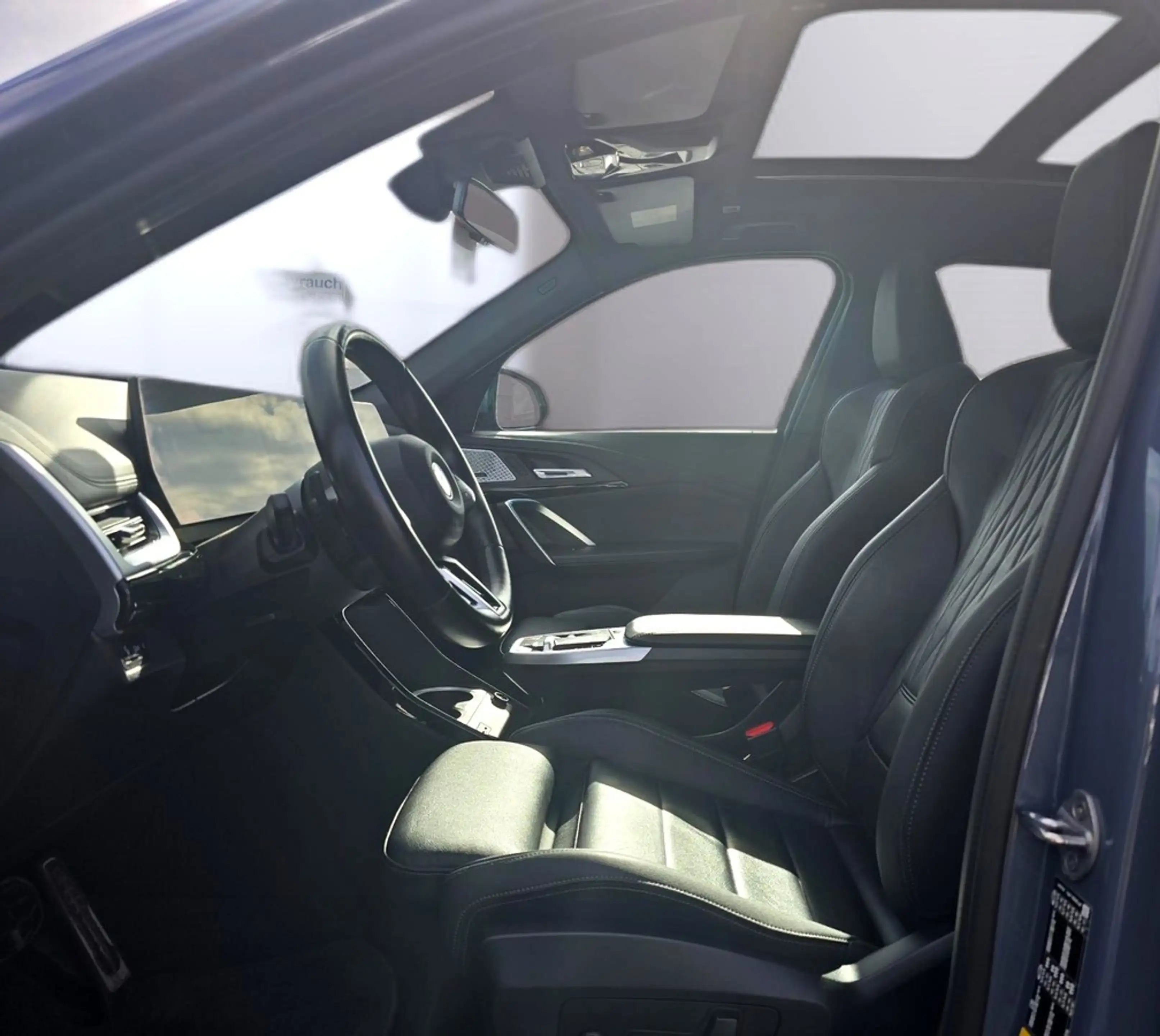BMW iX1 xDrive30 M Sportp.+AHK+Pano+aLED+ACC+Harman/K. — photo 15