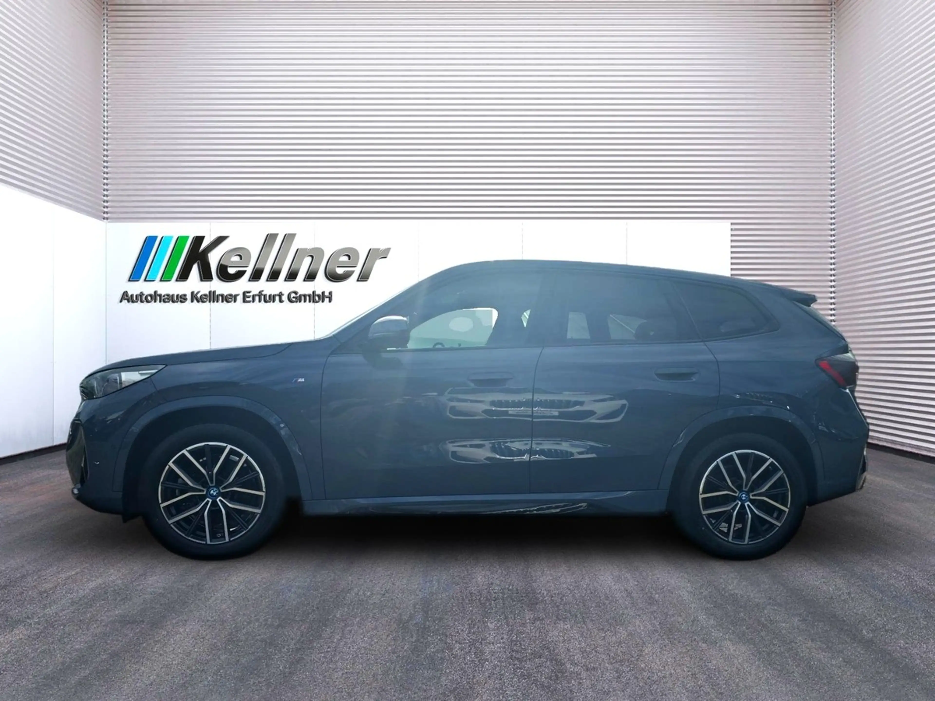 BMW iX1 xDrive30 M Sportp.+AHK+Pano+aLED+ACC+Harman/K. — photo 5