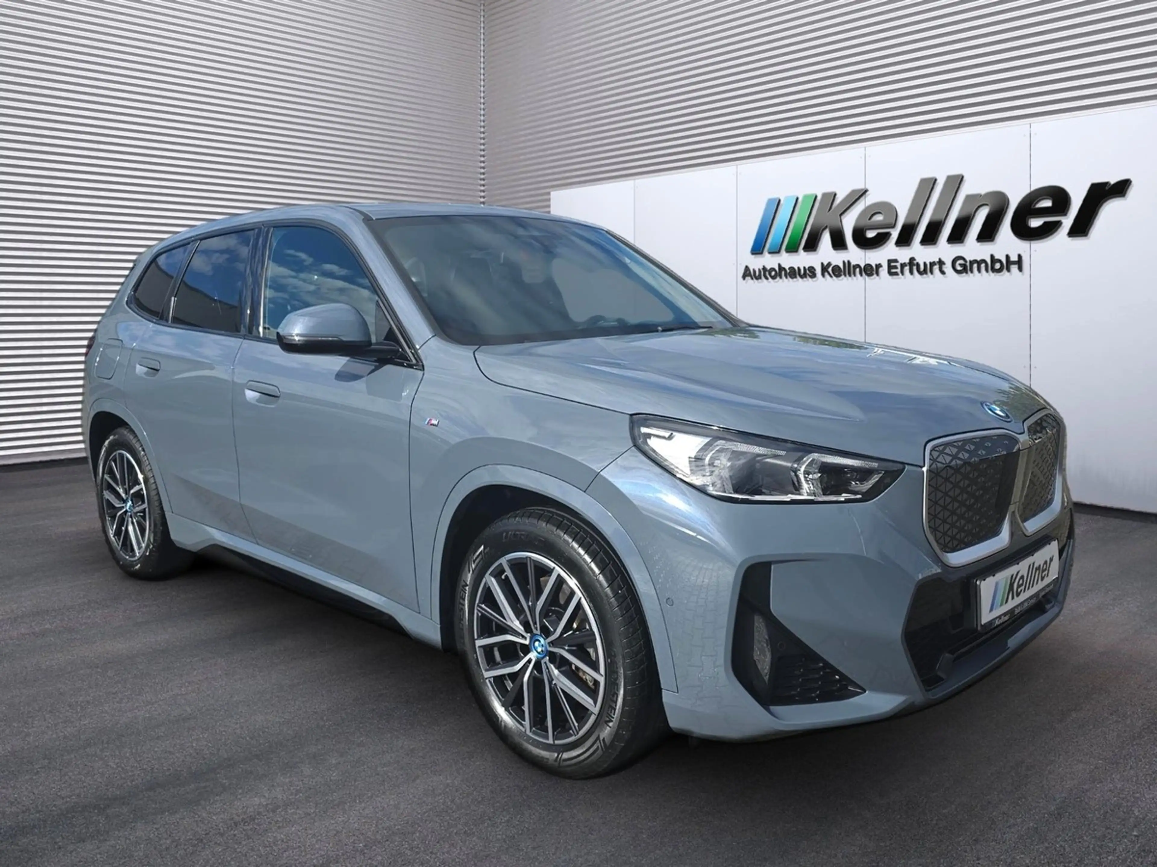BMW iX1 xDrive30 M Sportp.+AHK+Pano+aLED+ACC+Harman/K. — photo 4