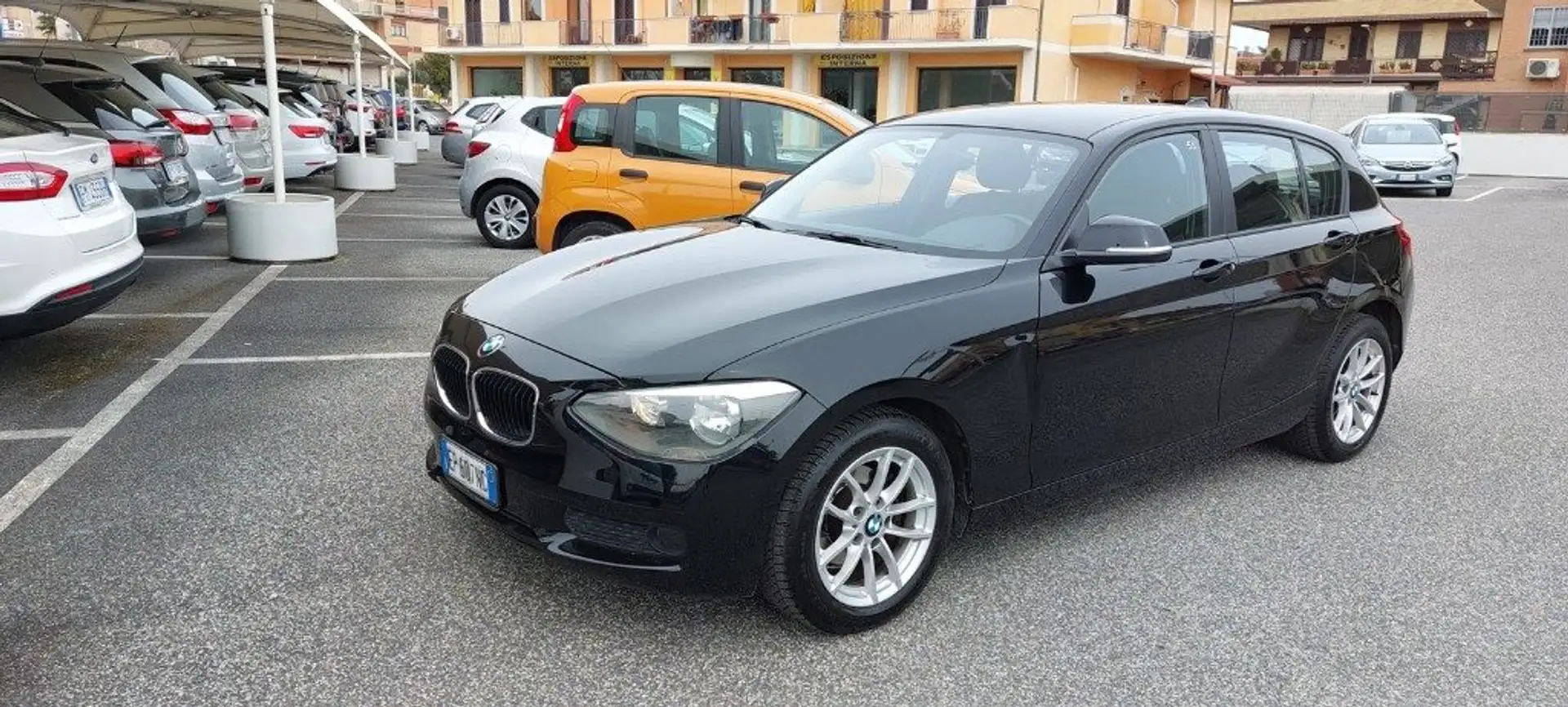 BMW 114 i 5p. Sport km 104000 Uniprò Euro 5 Noir - 1