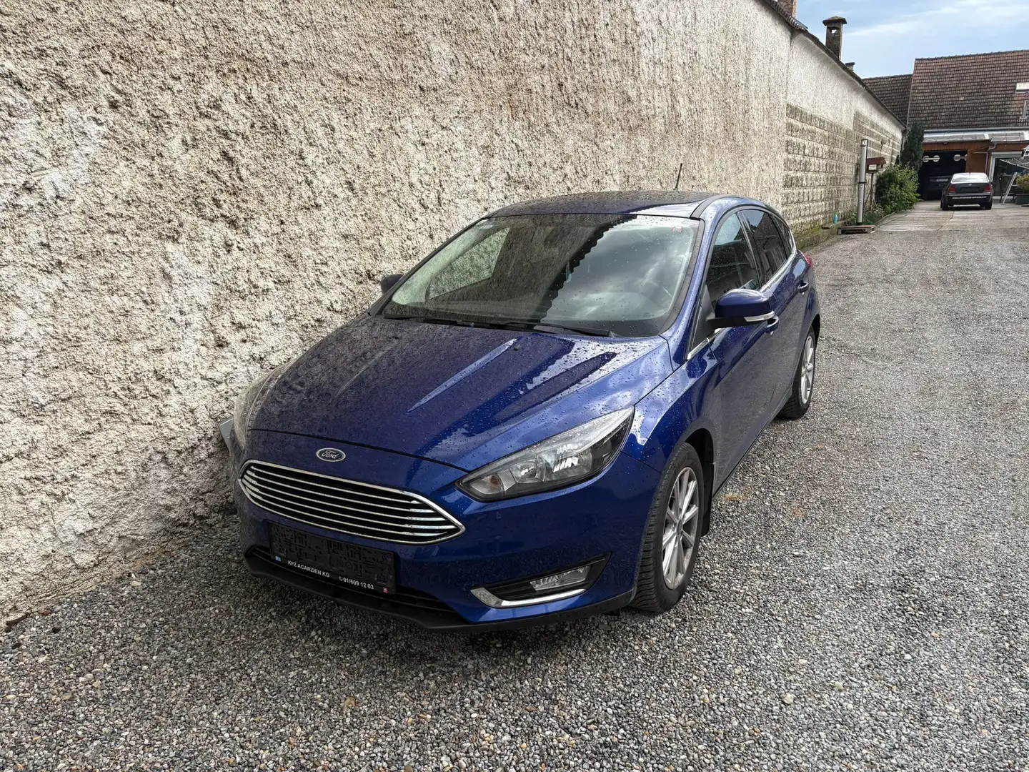 Ford Focus - 1