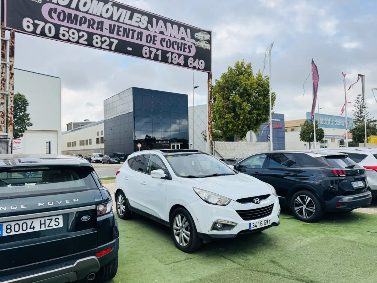 Hyundai iX35 2.0CRDI GLS Comfort 4x4 Weiß - 1