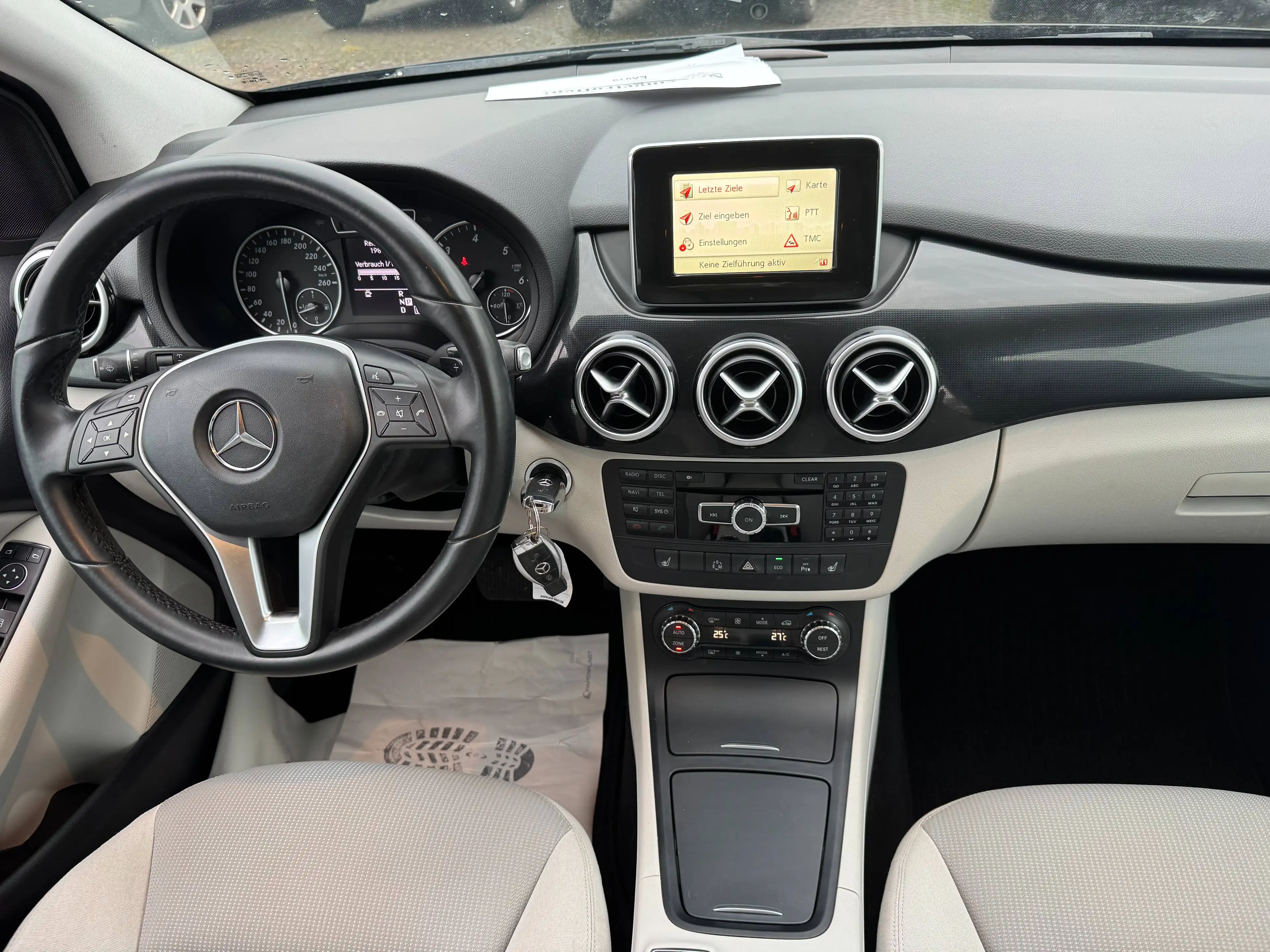 Mercedes-Benz B 200 CDI Automatik-NAV+SHZ+PDC+Tempomat — photo 6