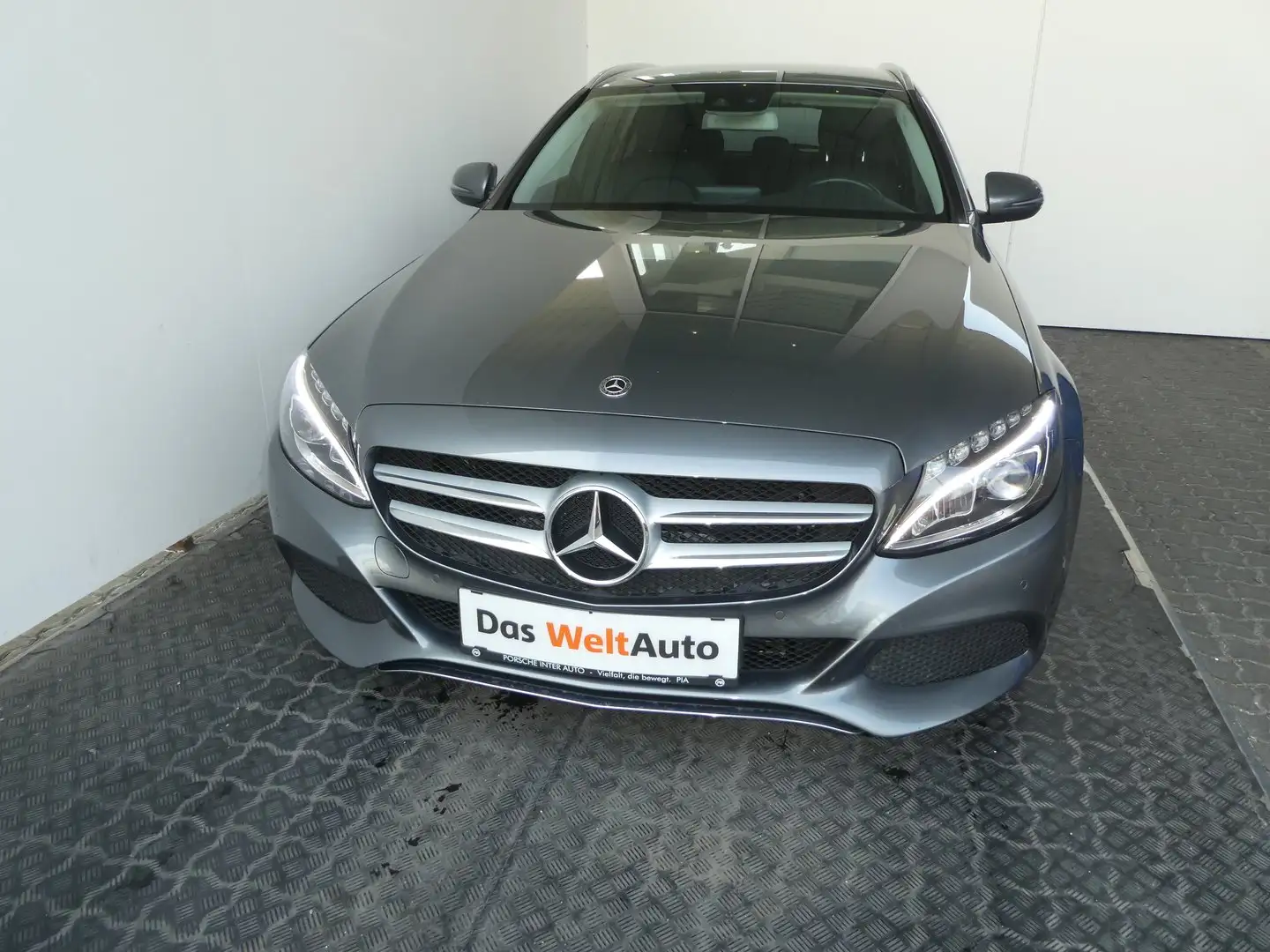 Mercedes-Benz C 180 T-Modell C 180 T BlueTec / d Grau - 2