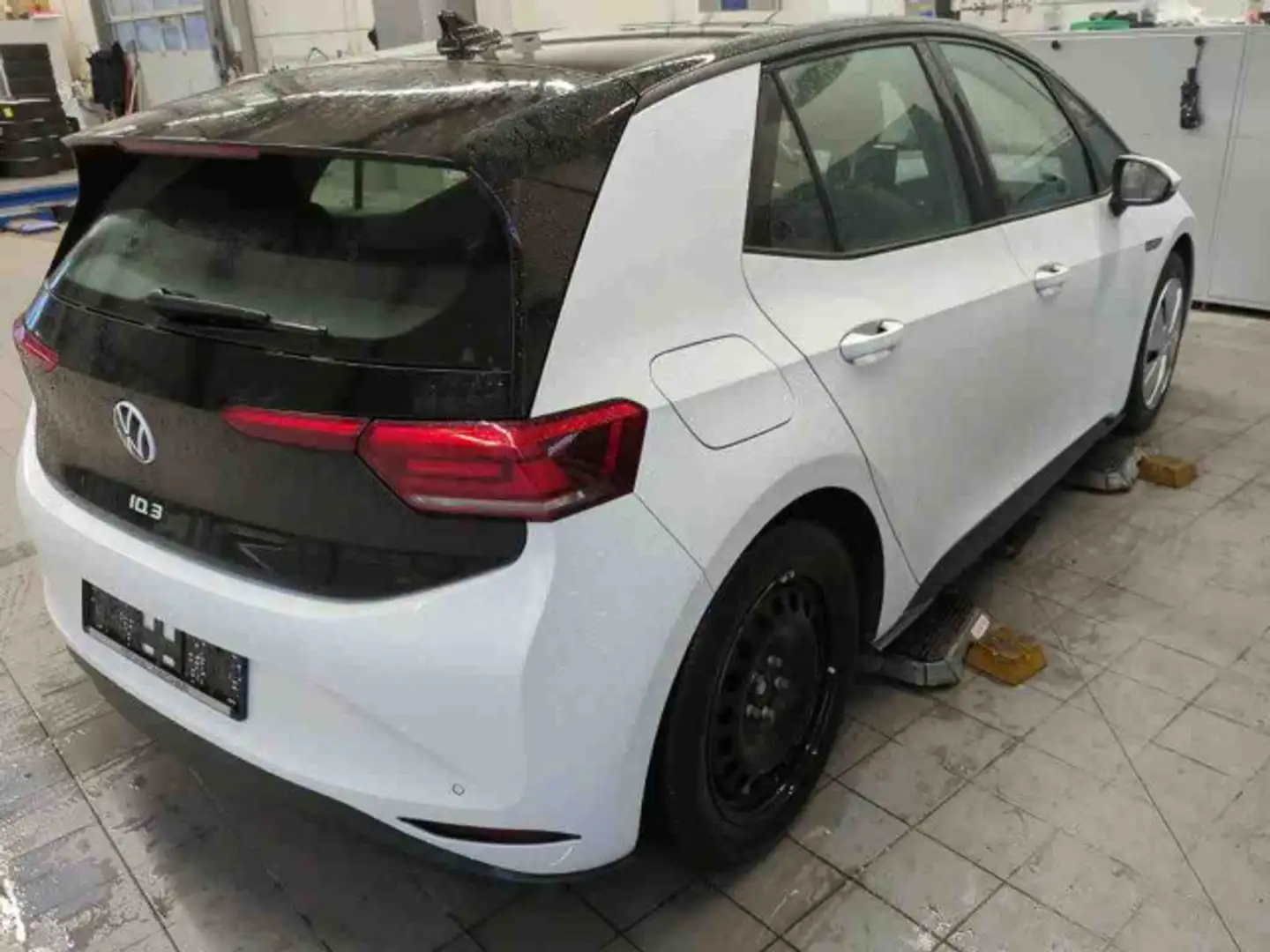 Volkswagen ID.3 Pro electric NAVI PDC APP ACC SHZ Weiß - 2