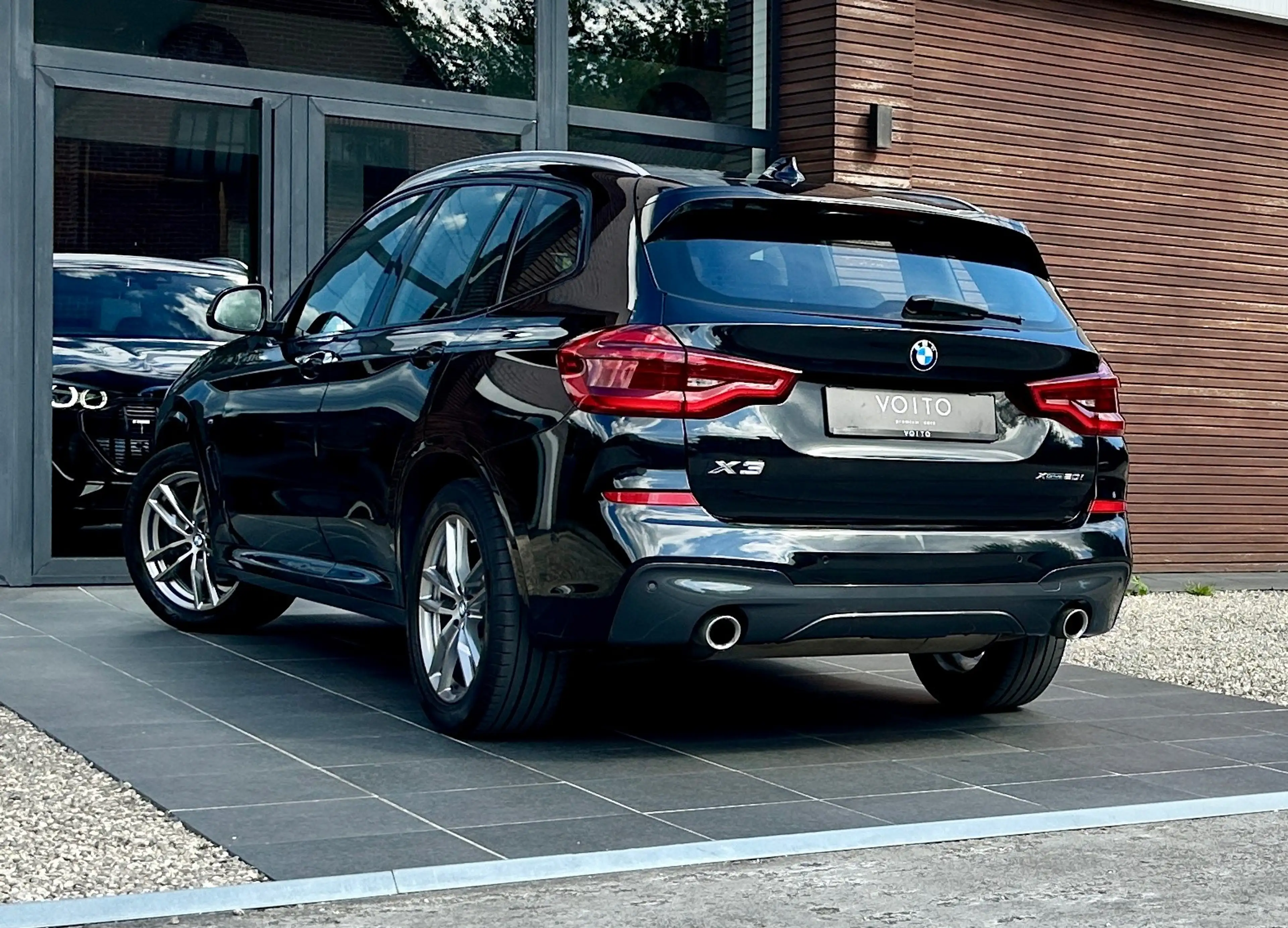 BMW X3 2.0i xDrive M-PACK/NAVI/CRUISE/AMBILIGHT/Hi-Fi/LED — photo 6