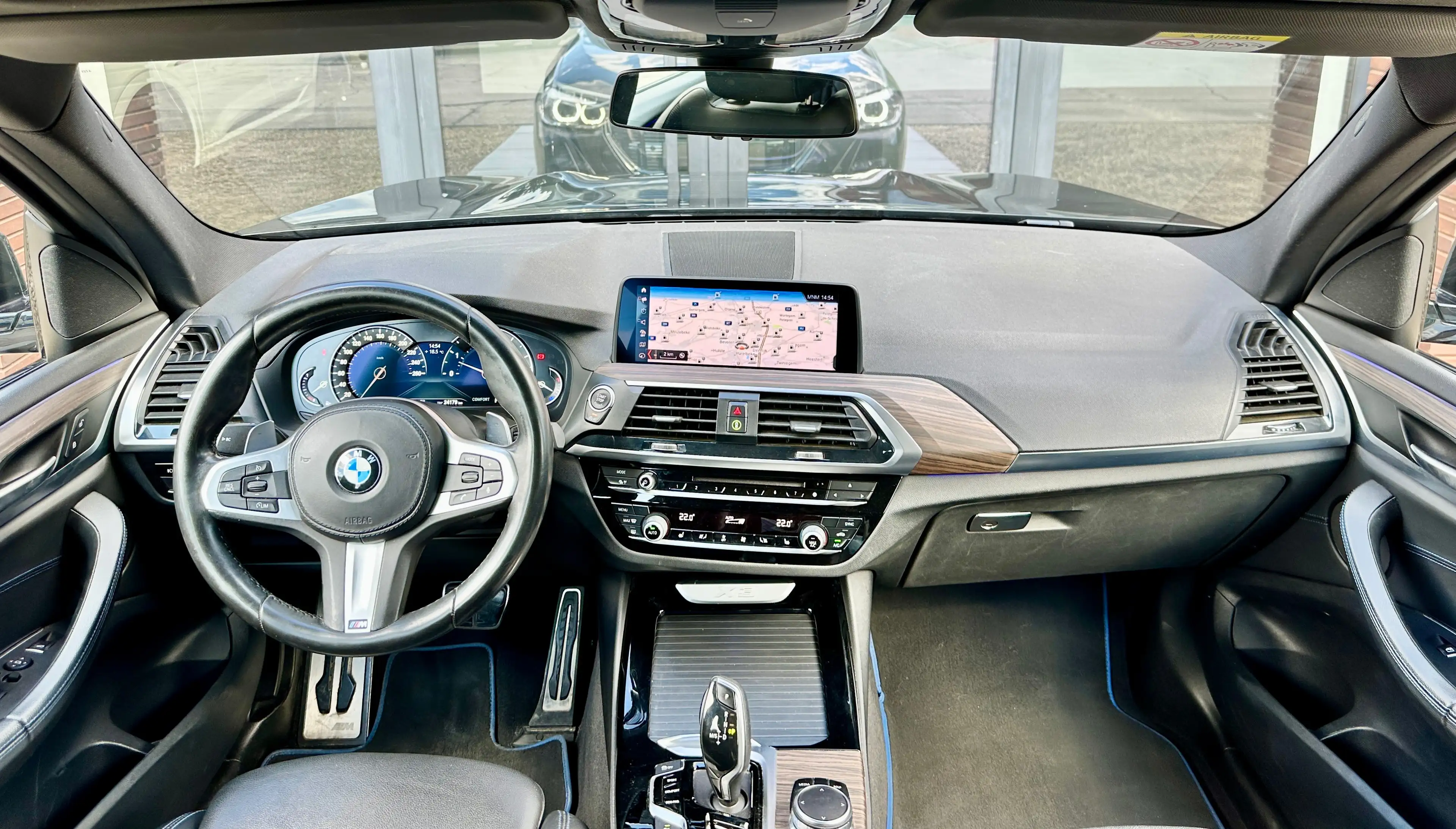 BMW X3 2.0i xDrive M-PACK/NAVI/CRUISE/AMBILIGHT/Hi-Fi/LED — photo 13
