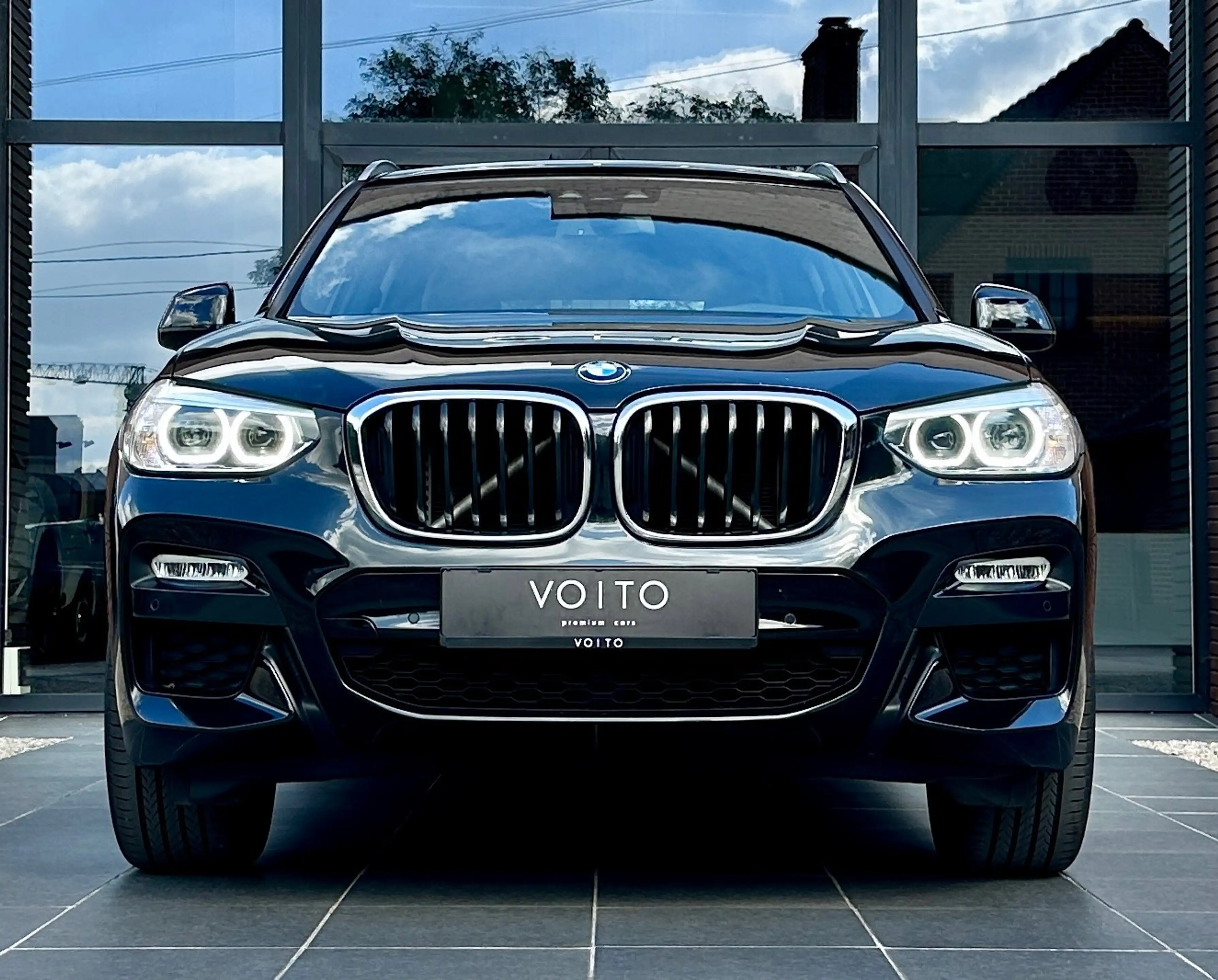 BMW X3 2.0i xDrive M-PACK/NAVI/CRUISE/AMBILIGHT/Hi-Fi/LED — photo 2