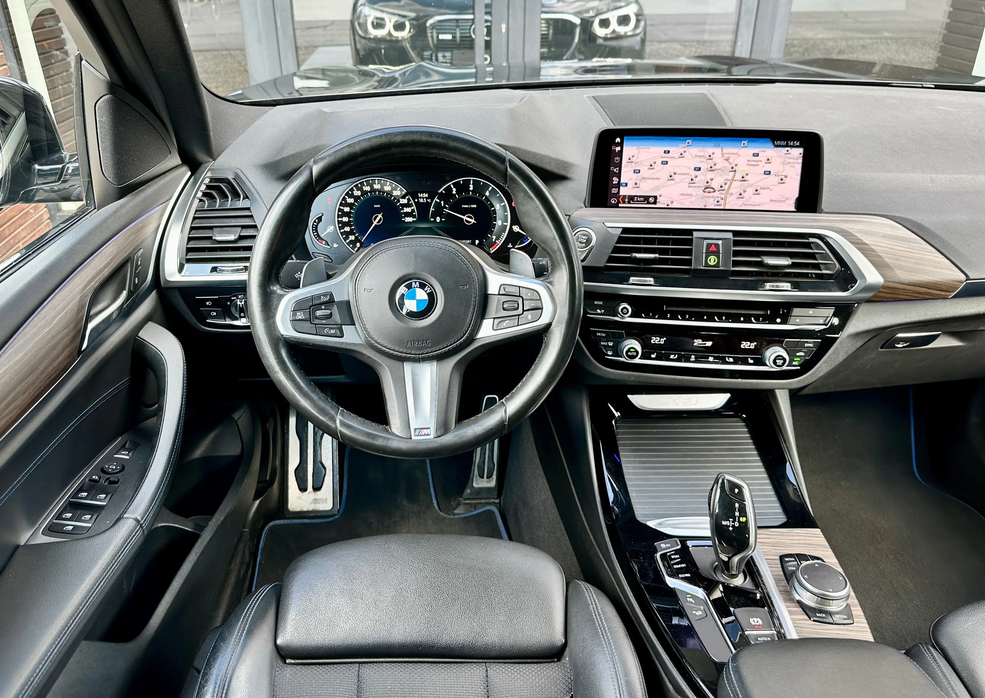 BMW X3 2.0i xDrive M-PACK/NAVI/CRUISE/AMBILIGHT/Hi-Fi/LED — photo 14