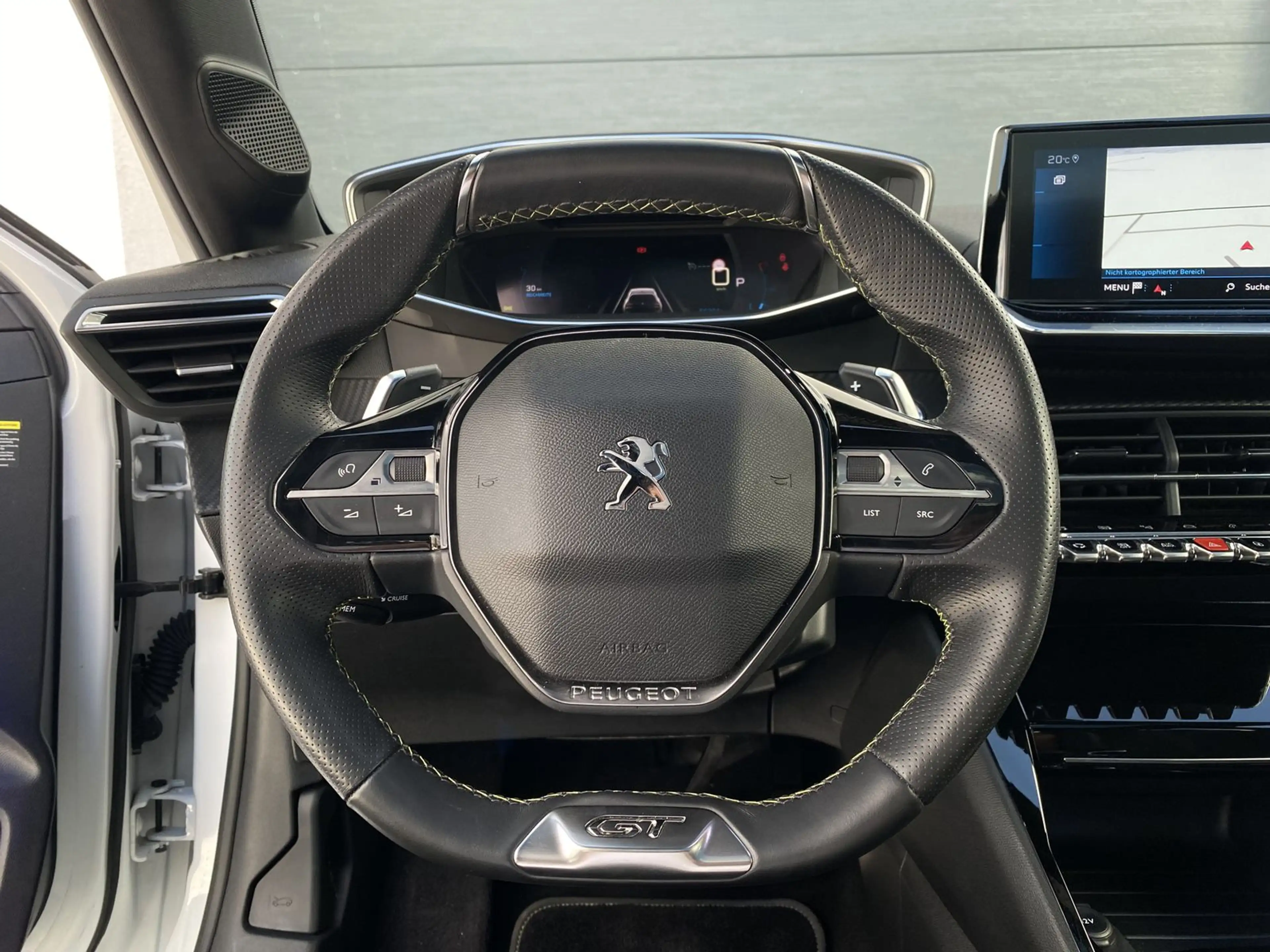 Peugeot 208 GT Line PANO CARPLAY DAB LED NAVI SH — photo 12