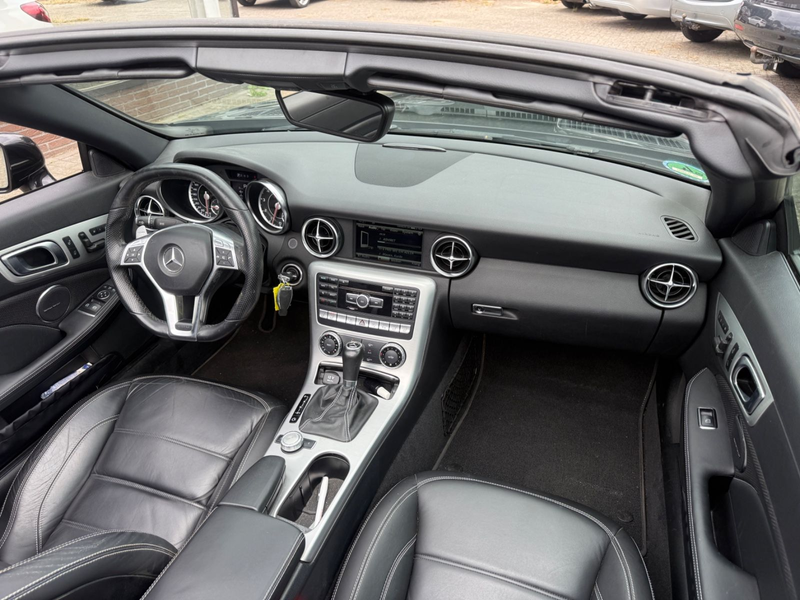 Mercedes-Benz SLK 55 AMG Roadster*H&K*PANO*EURO 6*** — photo 6