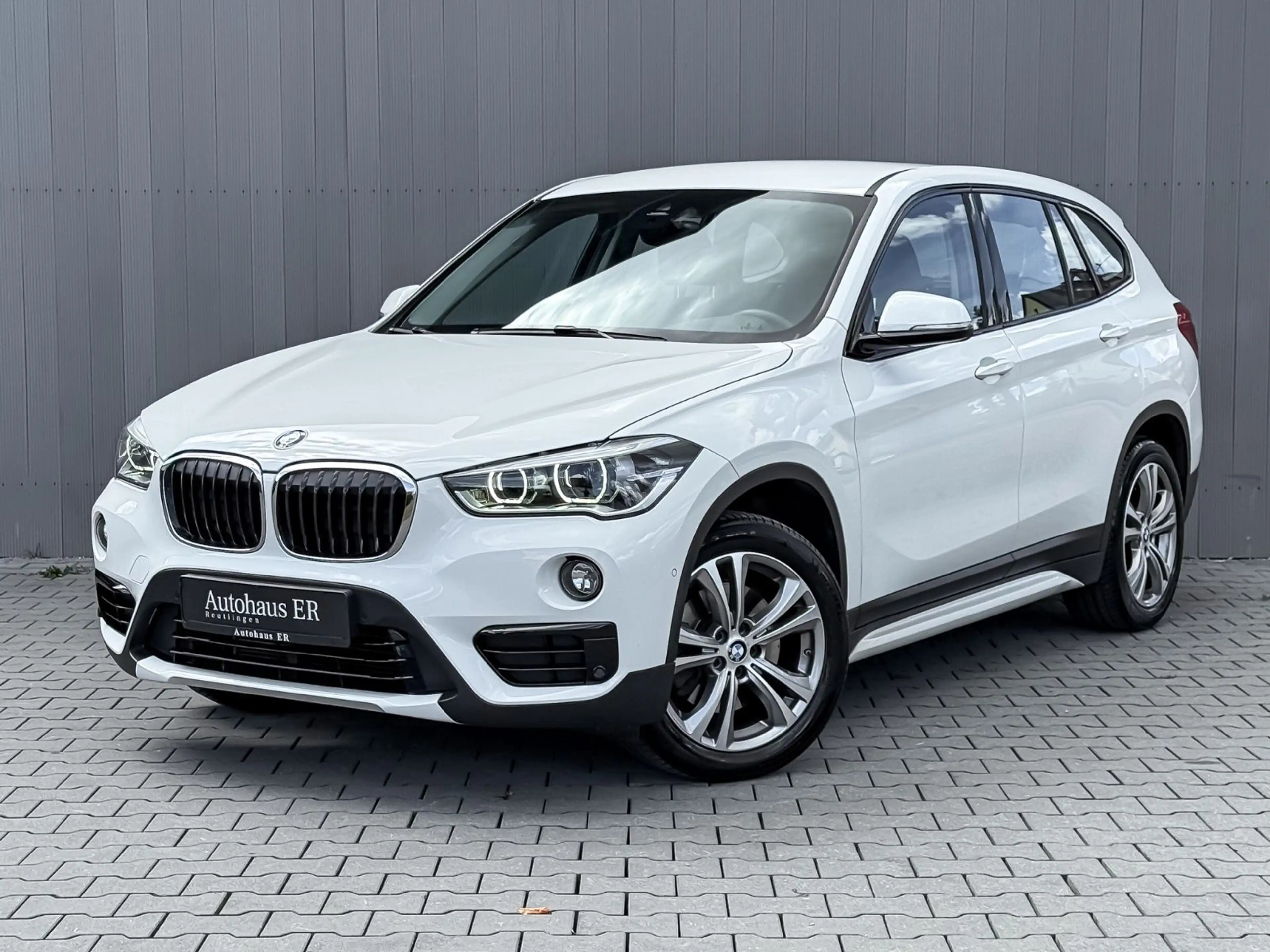 BMW X1 xD 20i SportLine HUD|ACC|LED|ASSIST+|AHK|1.HD