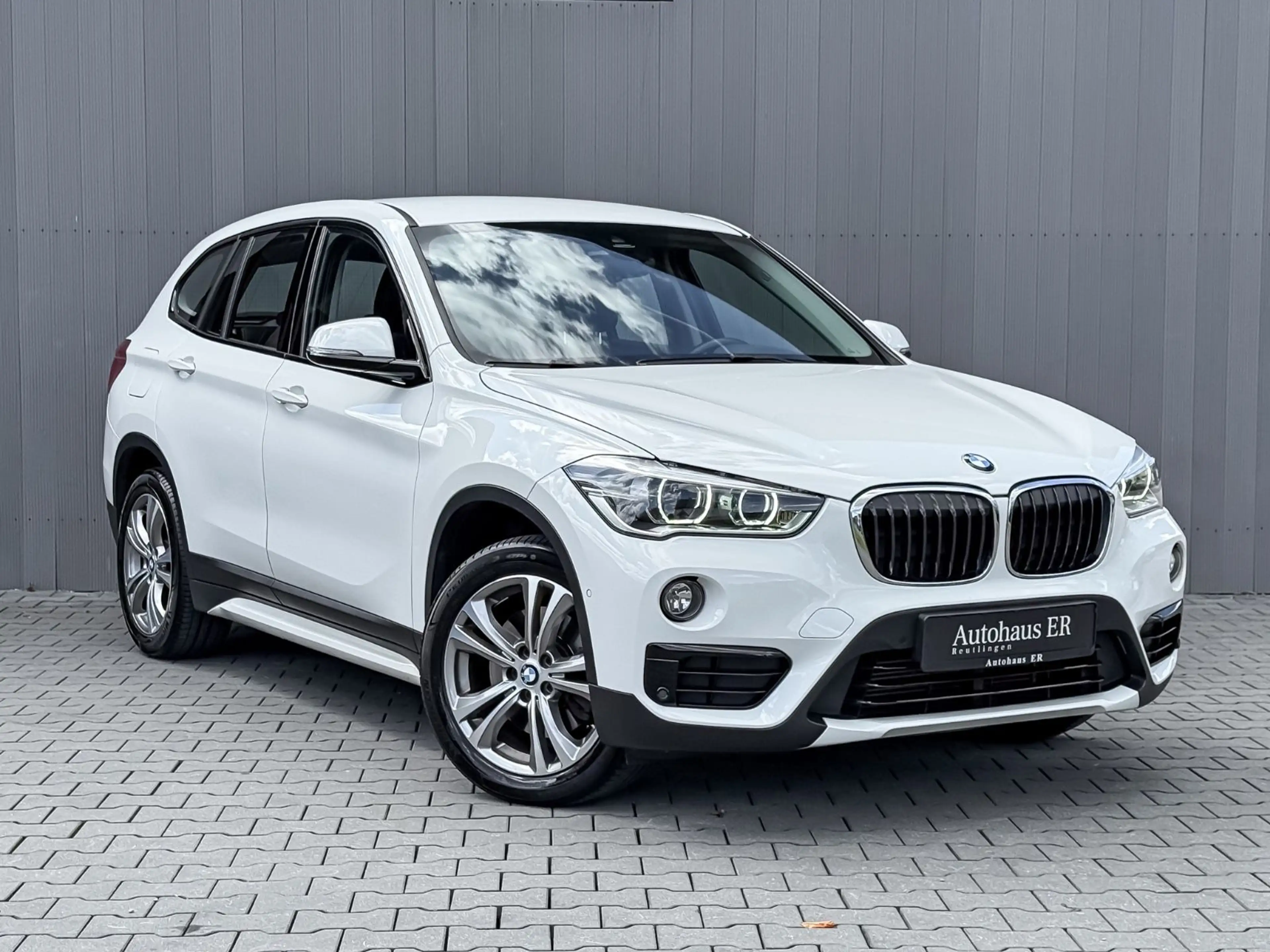 BMW X1 xD 20i SportLine HUD|ACC|LED|ASSIST+|AHK|1.HD — photo 2