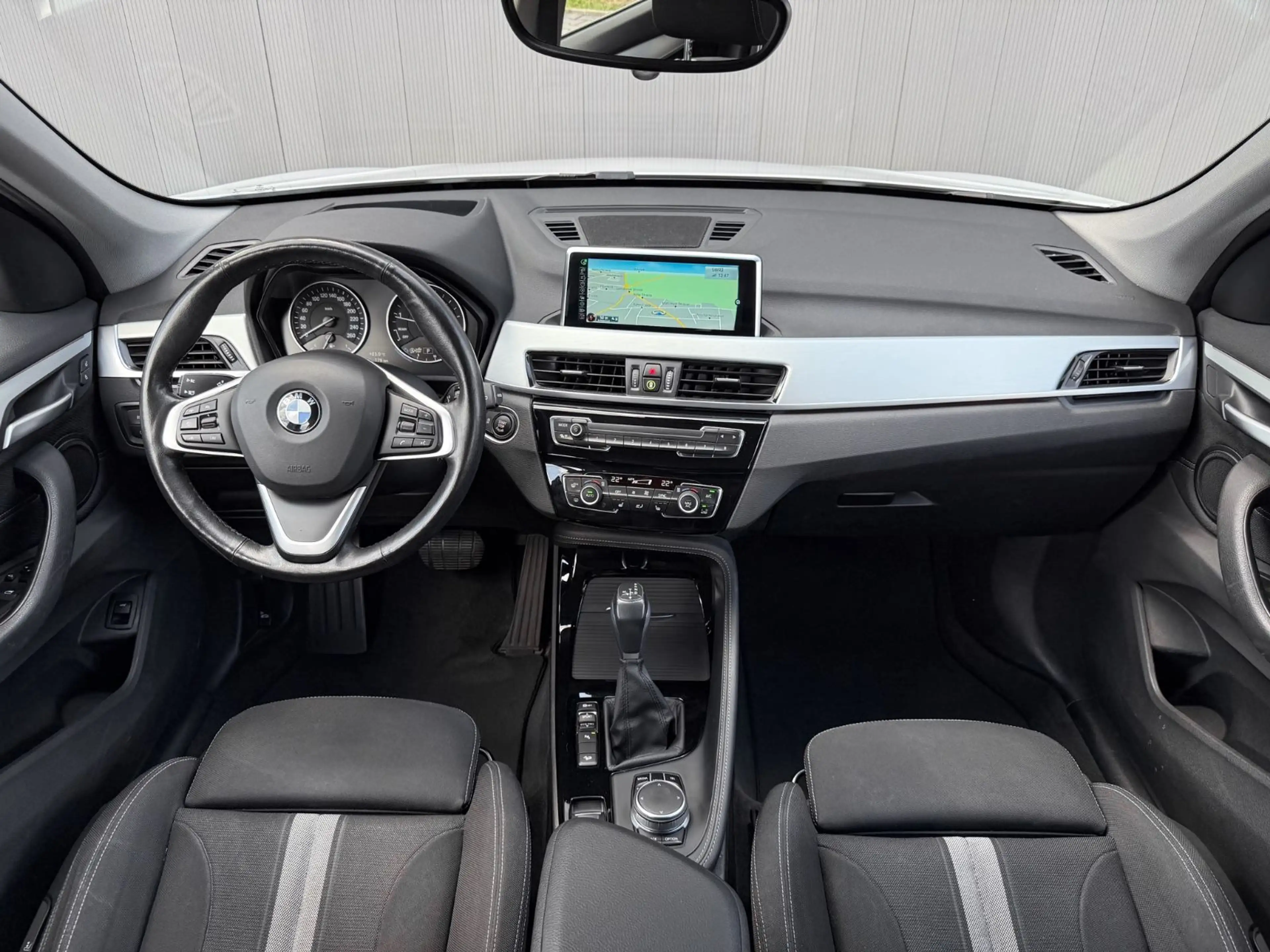 BMW X1 xD 20i SportLine HUD|ACC|LED|ASSIST+|AHK|1.HD — photo 6