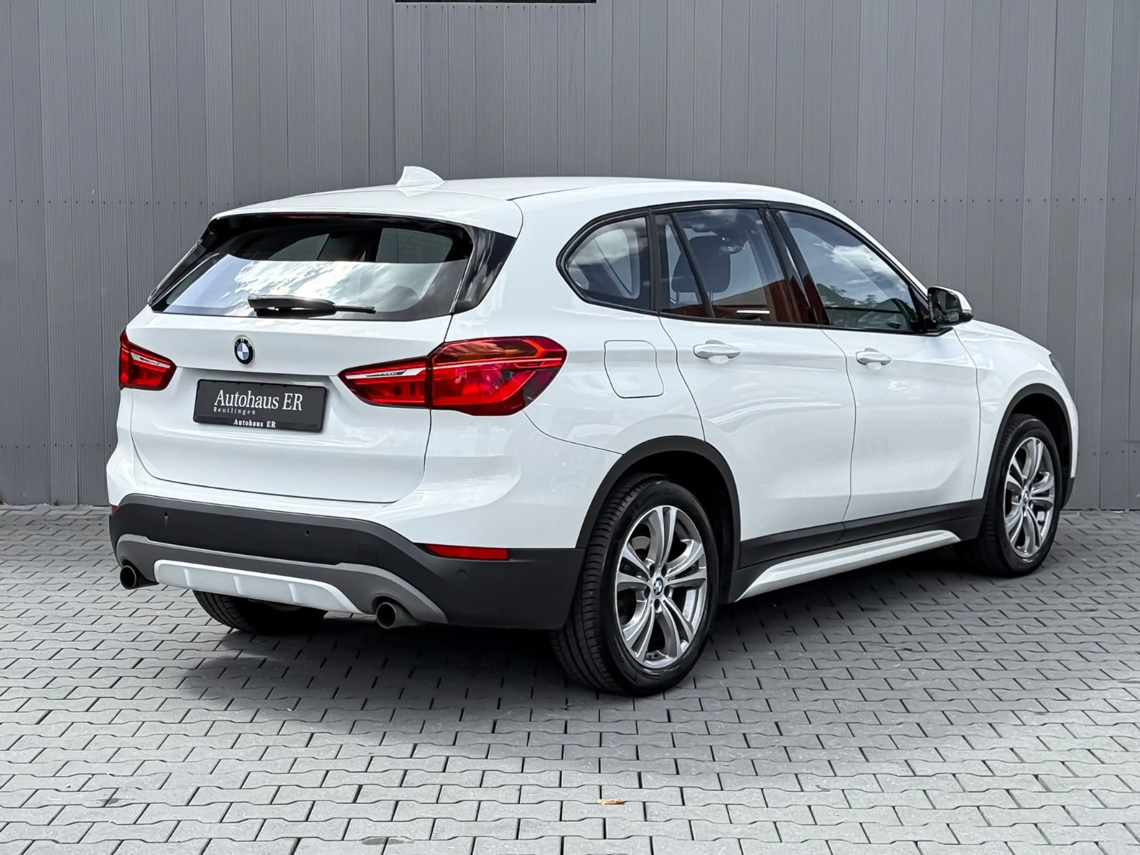 BMW X1 xD 20i SportLine HUD|ACC|LED|ASSIST+|AHK|1.HD — photo 4