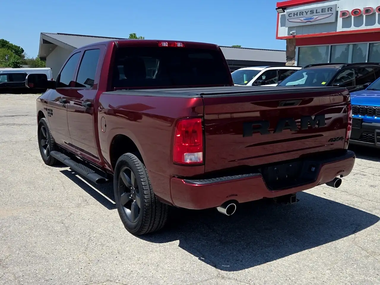 RAM 1500 снимка RAM 1500