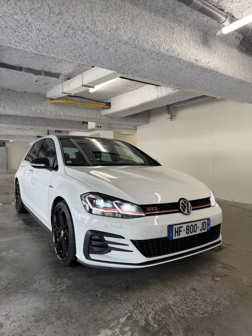 Volkswagen Golf GTI 2.0 TSI 245 DSG7 Performance - 1