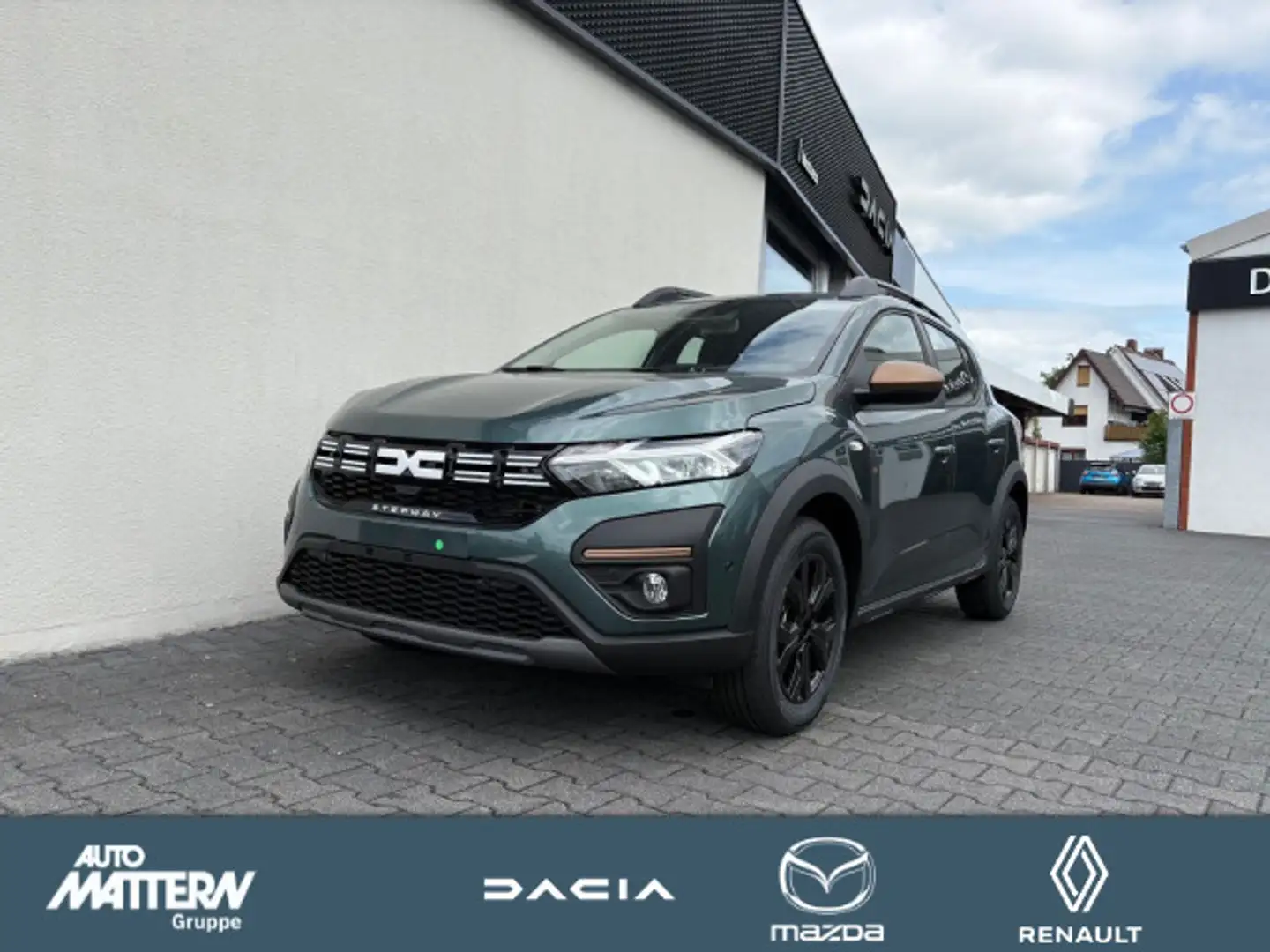 Dacia Sandero III Stepway Extreme TCe 90 auto Grün - 1