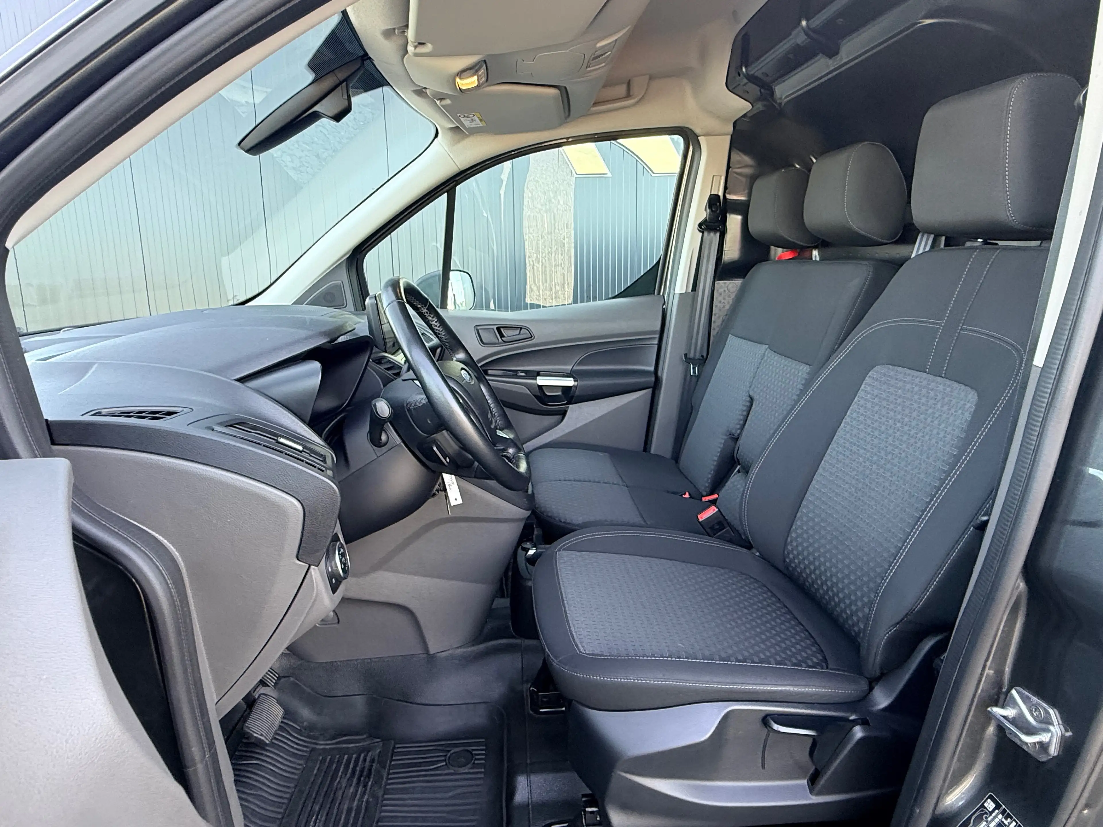 Ford Transit Connect 1.5 TDCi 100CV LONG CHASSIS UTILITAIRE 3 PLACES TVA / BTW — photo 3