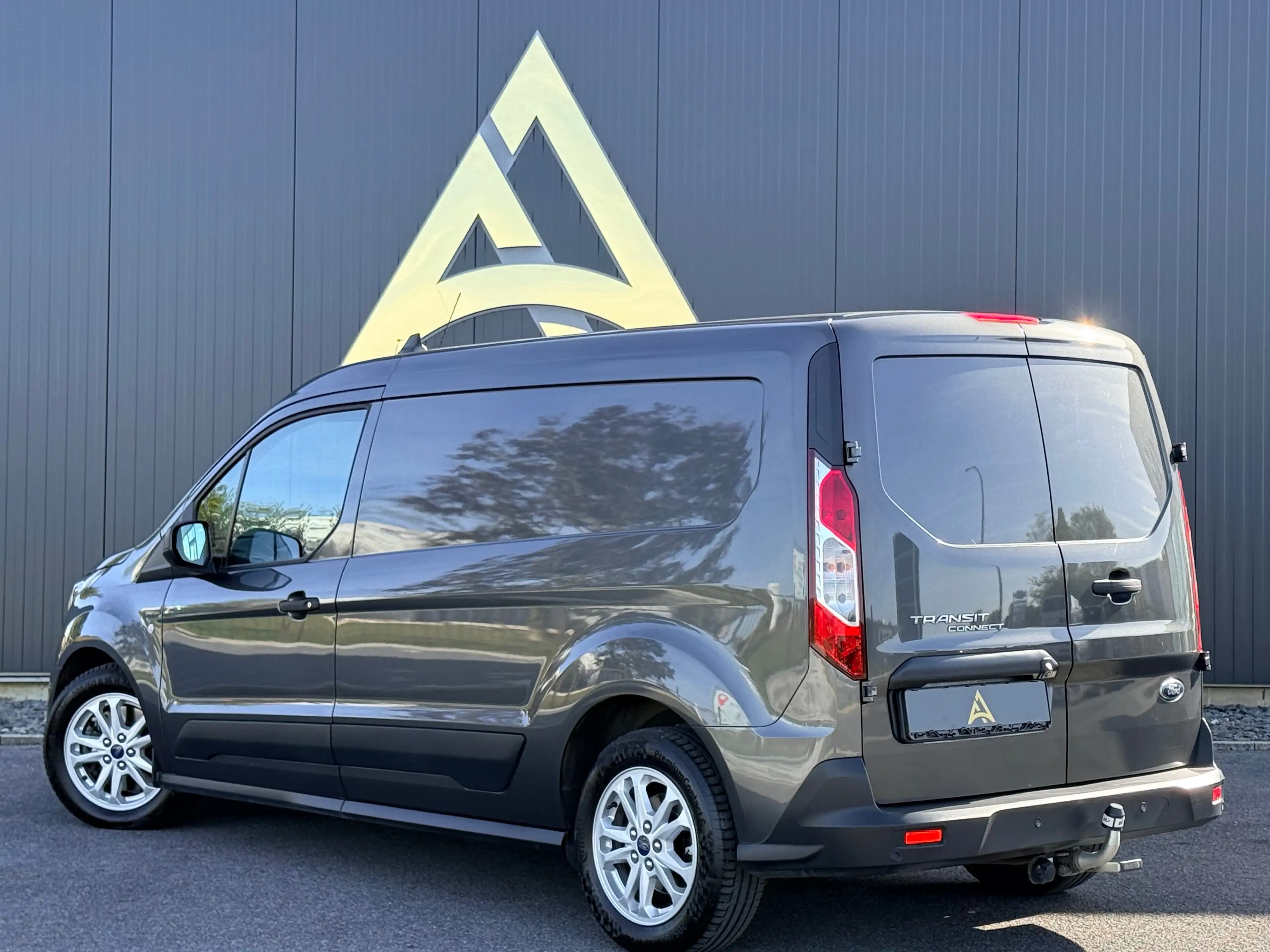 Ford Transit Connect 1.5 TDCi 100CV LONG CHASSIS UTILITAIRE 3 PLACES TVA / BTW — photo 2