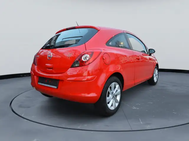 Opel Corsa view 4