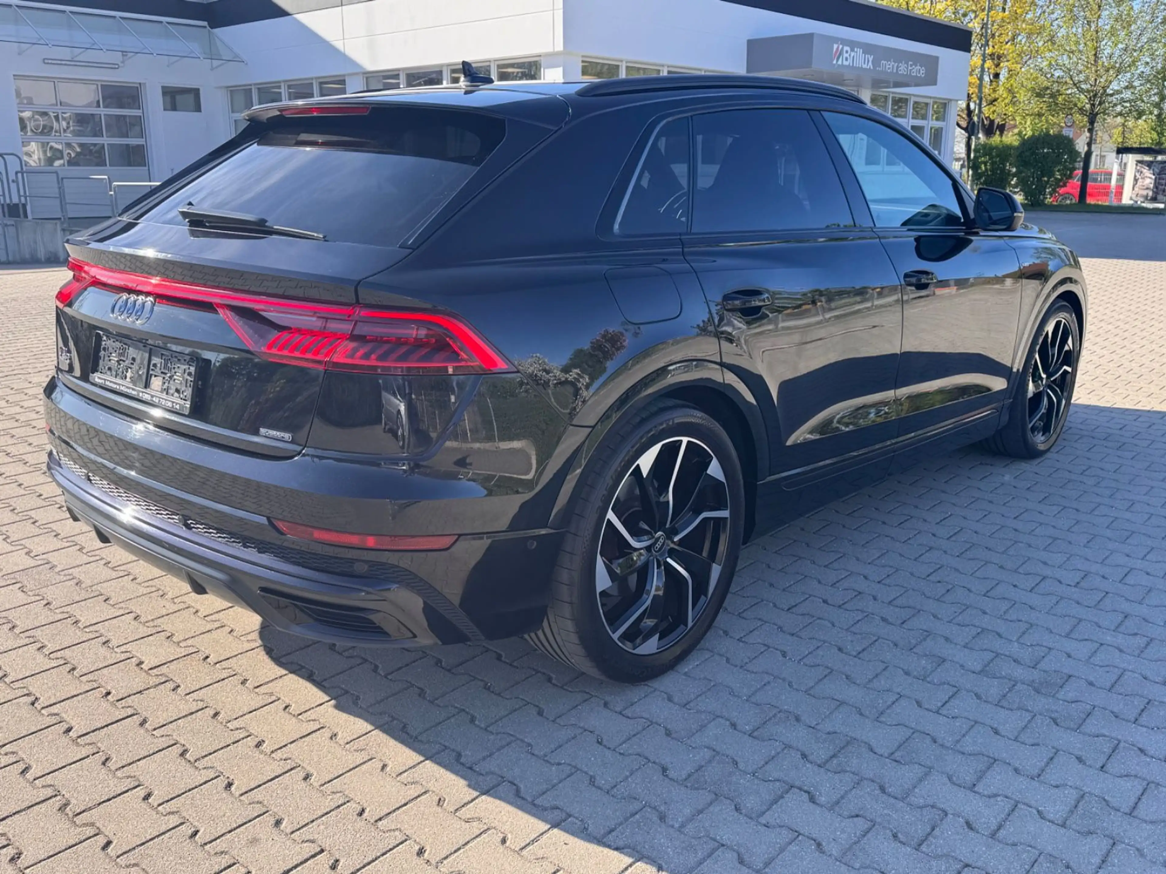 Audi Q8 50TDI quattro 3x S Line B&O Pano RAUTE Matrix — photo 14