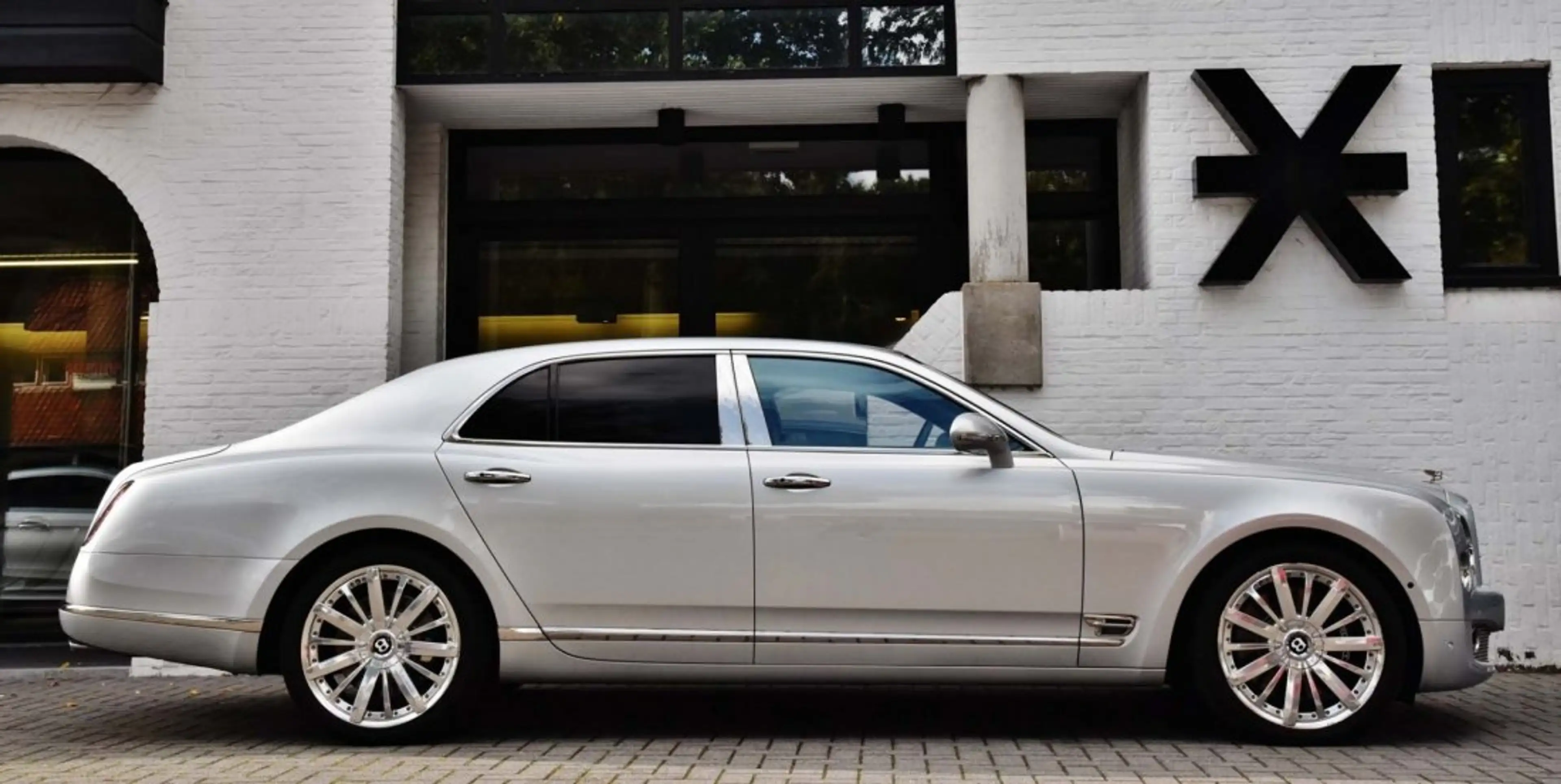 Bentley Mulsanne 6.75 BITURBO V8 MULLINER ***TOP CONDITION*** — photo 10