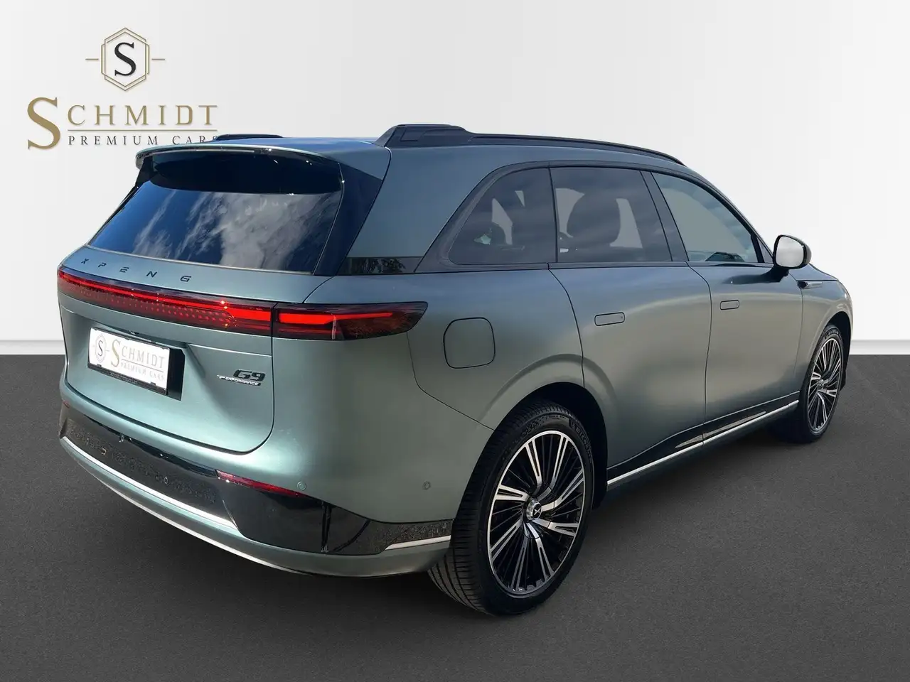 XPENG G9
