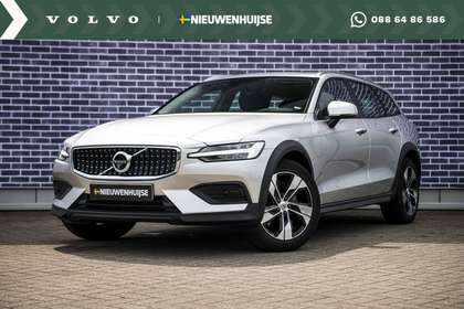 Volvo V60 Cross Country 2.0 T5 AWD Pro | Adaptive Cruise Control | Panoram