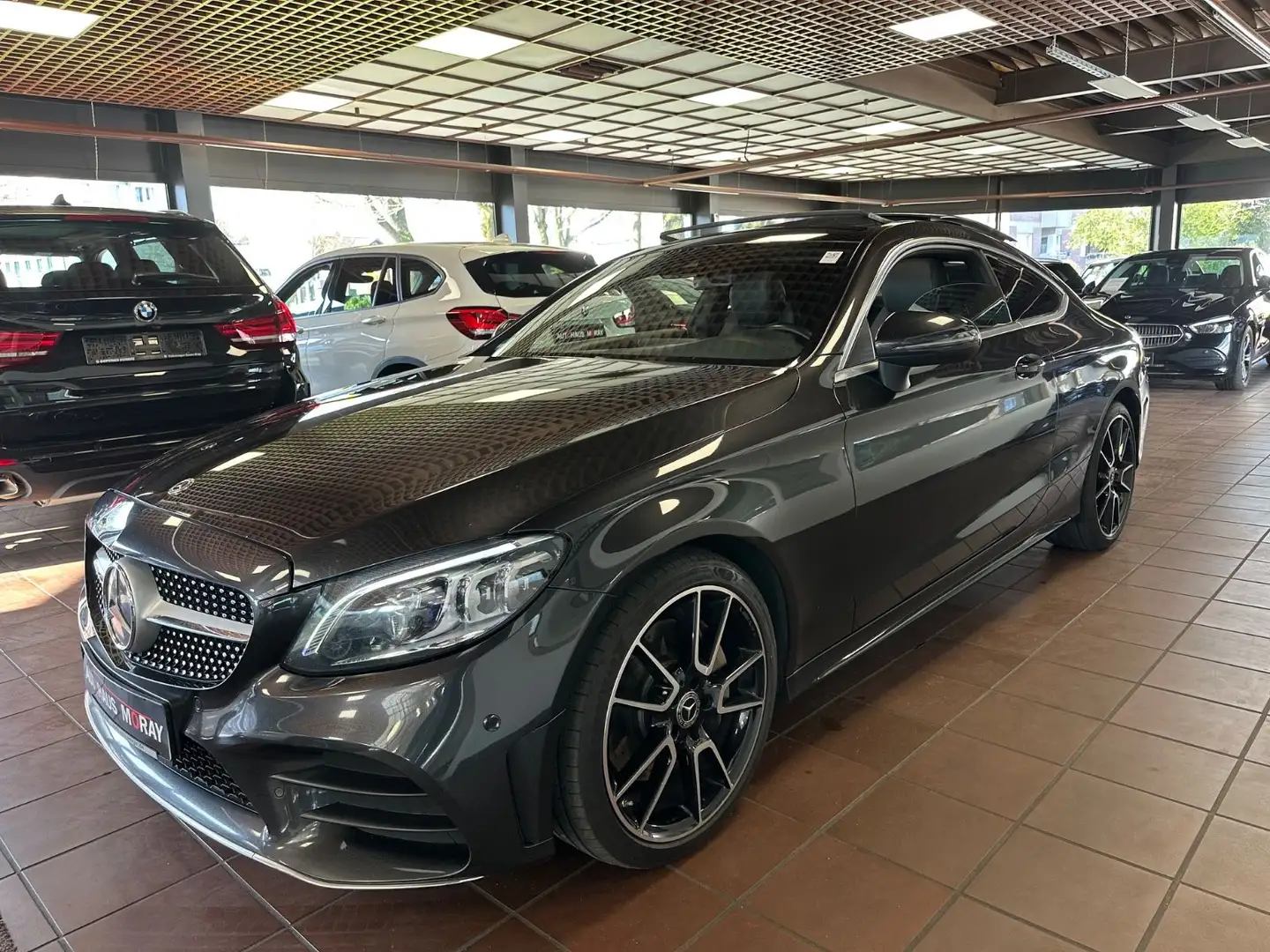 Mercedes-Benz C 300 Coupe C 300, Panorama, Kamera, Leder, AMG Line Grün - 1