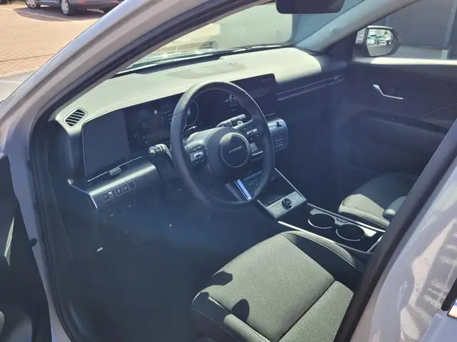 Hyundai Kona view 15