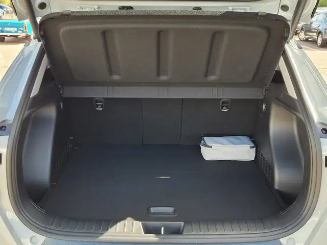 Hyundai Kona view 13