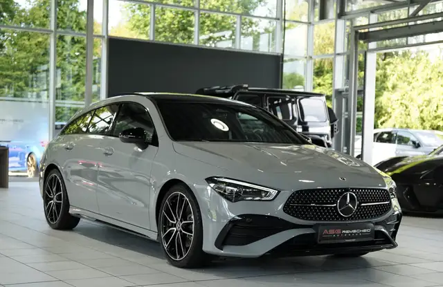 Mercedes-Benz CLA view 5