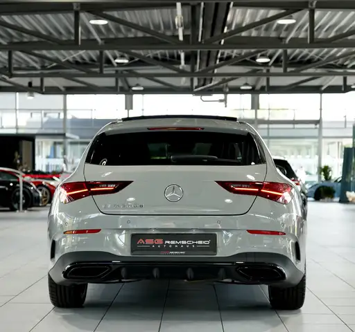 Mercedes-Benz CLA view 8