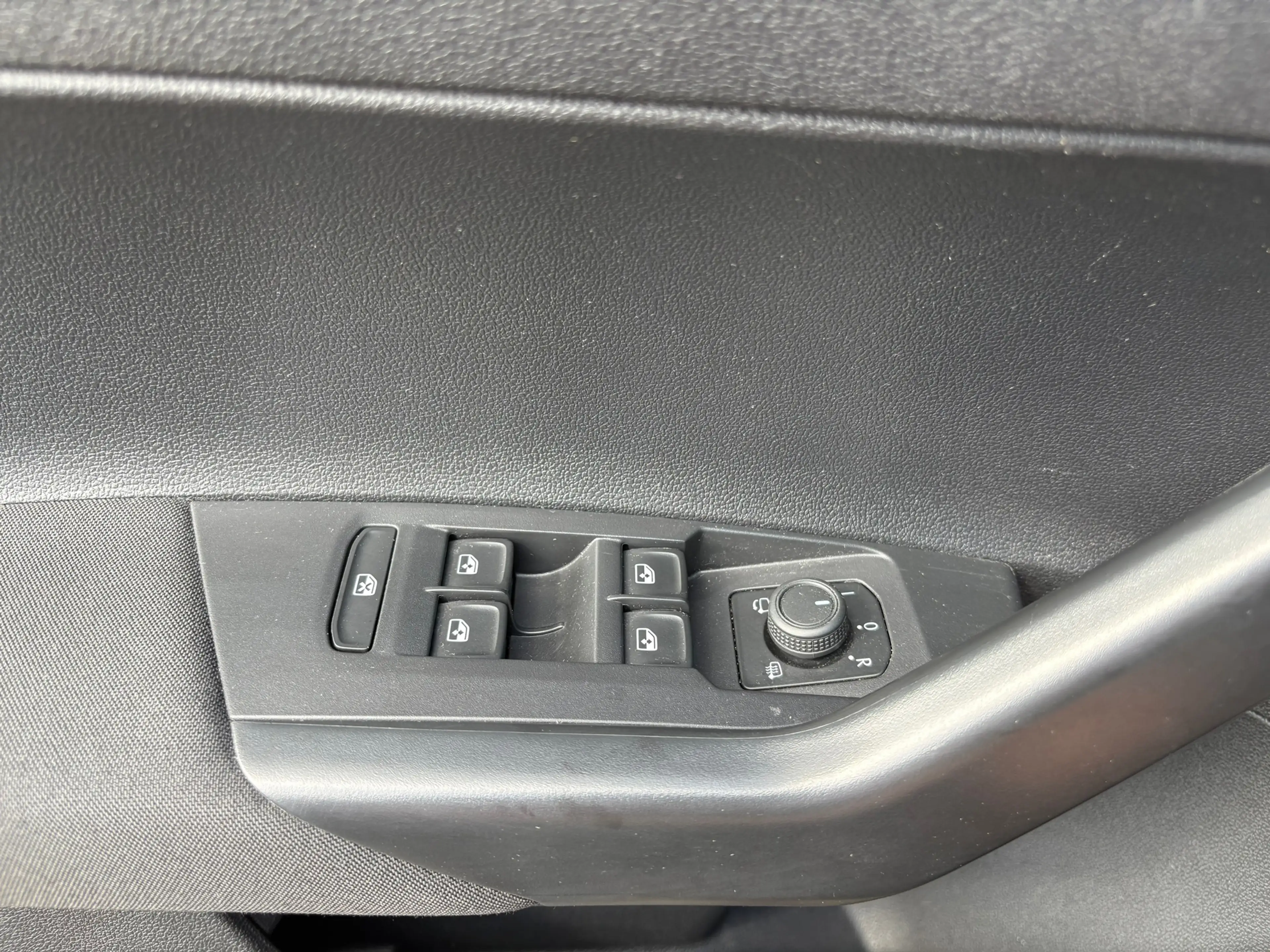 Volkswagen Polo 1.0 TSI Life LM VELGEN/ CARPLAY/ PARKEERSENSOREN — photo 9