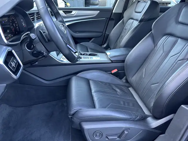 Audi A6 Avant view 10