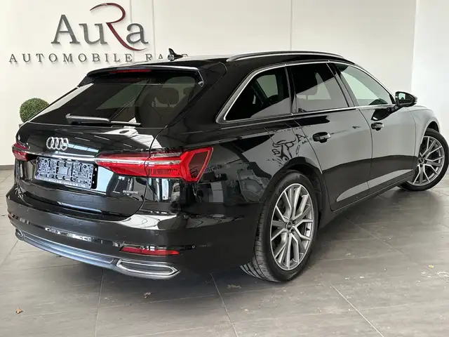 Audi A6 Avant view 5