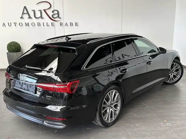 Audi A6 Avant view 4